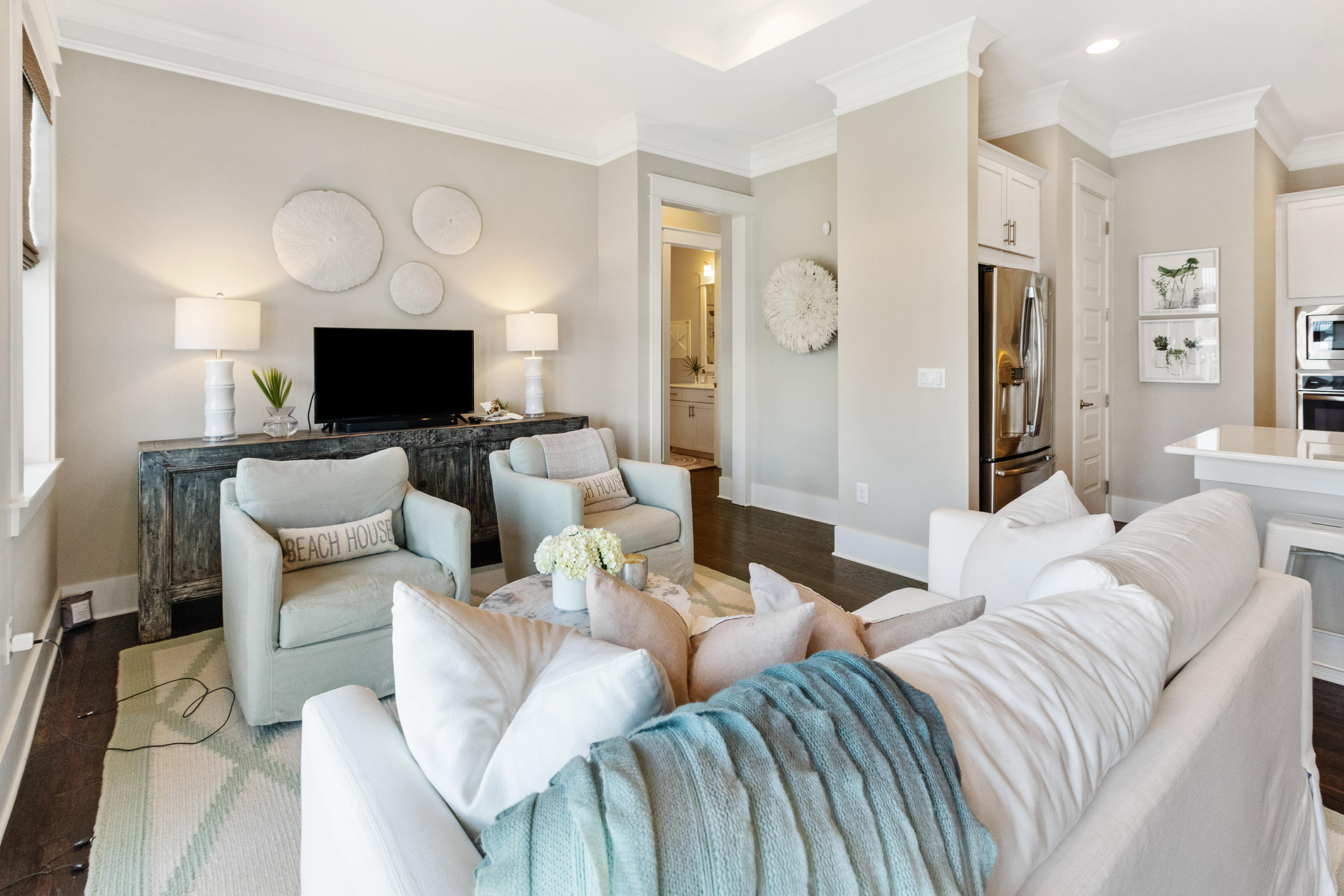Prominence Triplex - Residential