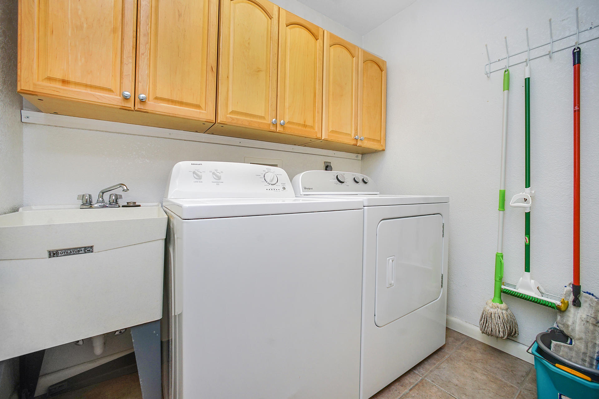 CABANA CLUB CONDO - Residential
