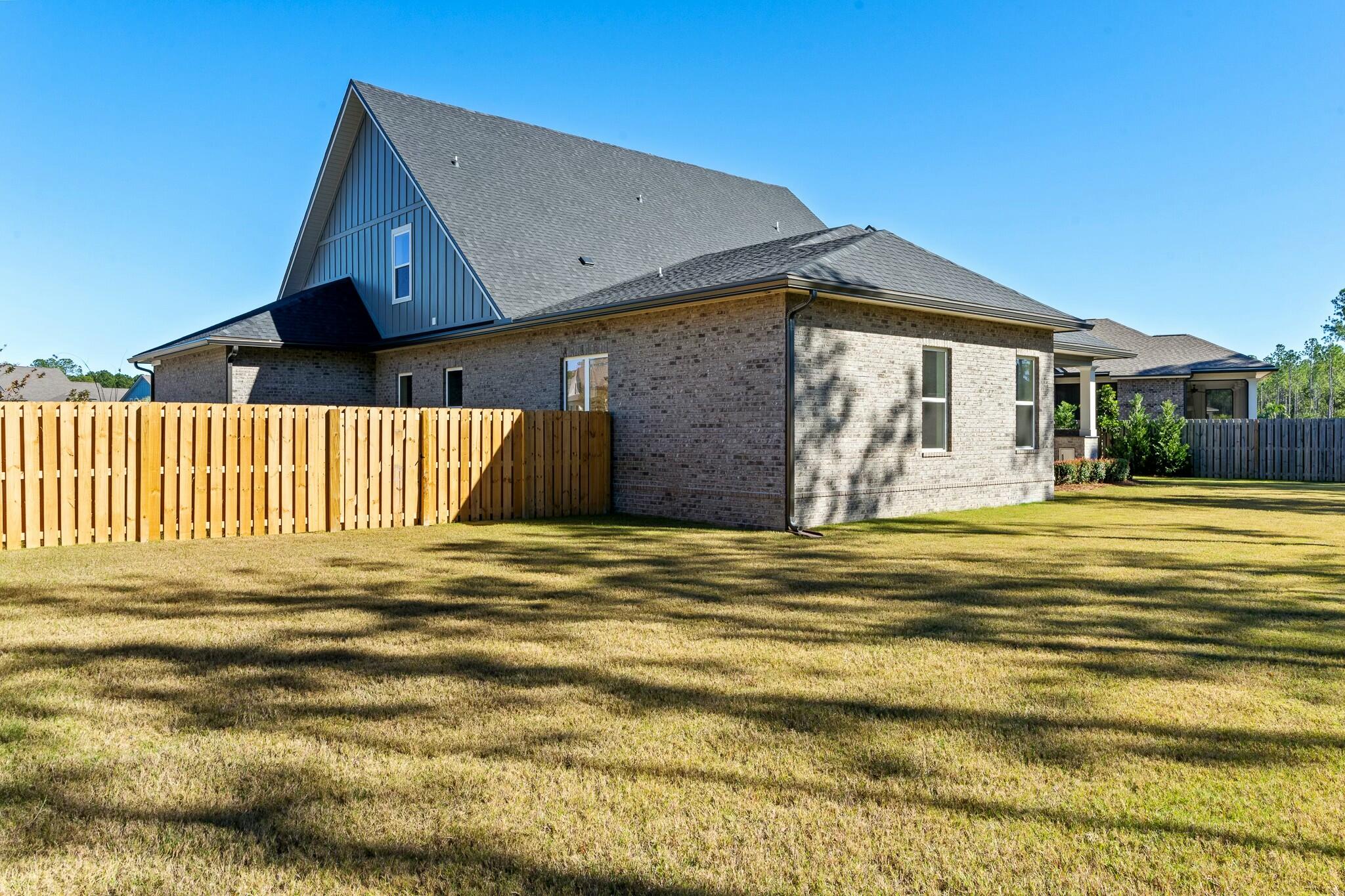 HAMMOCK BAY - Residential