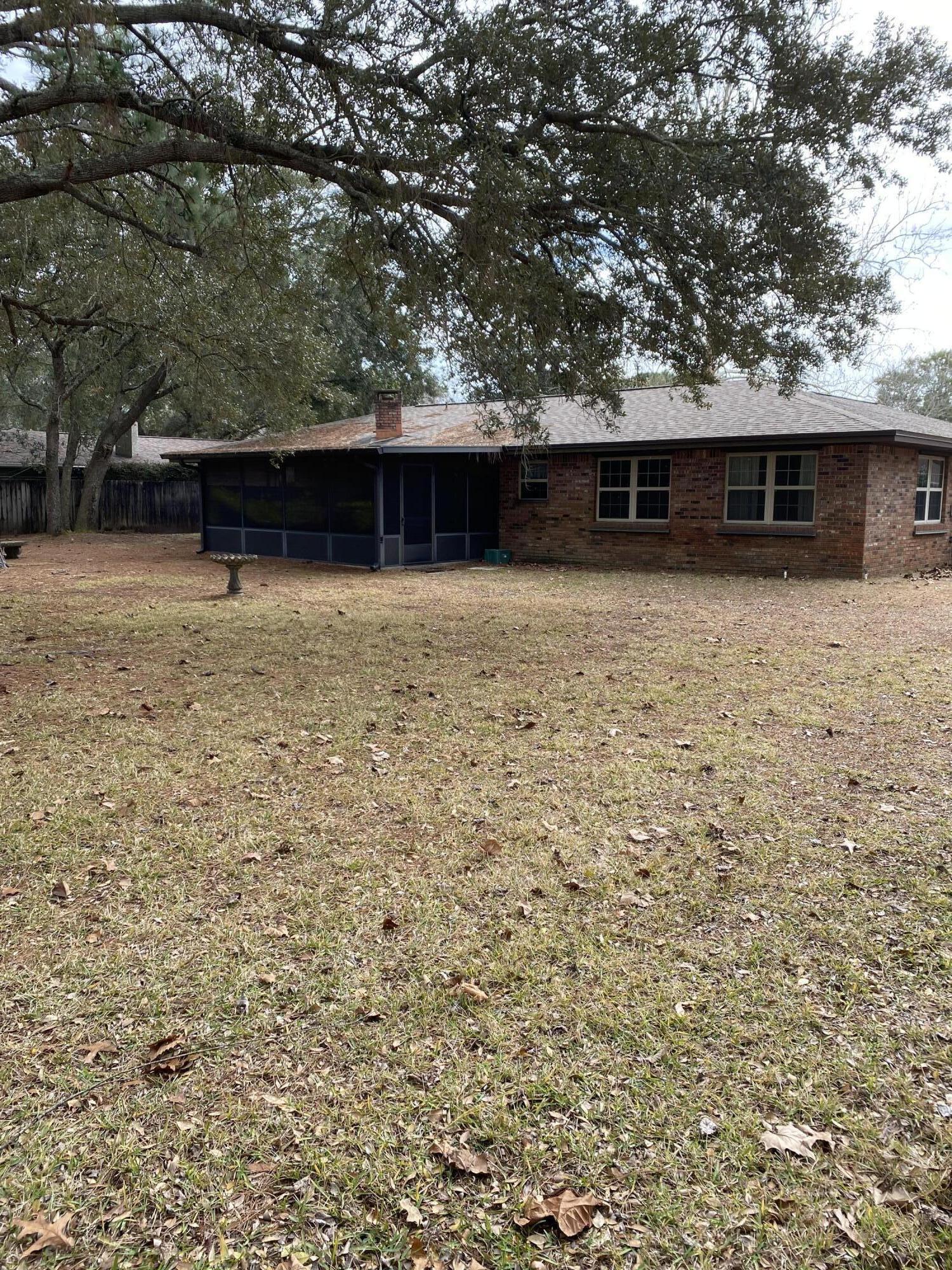 RAINTREE ESTATES - Residential