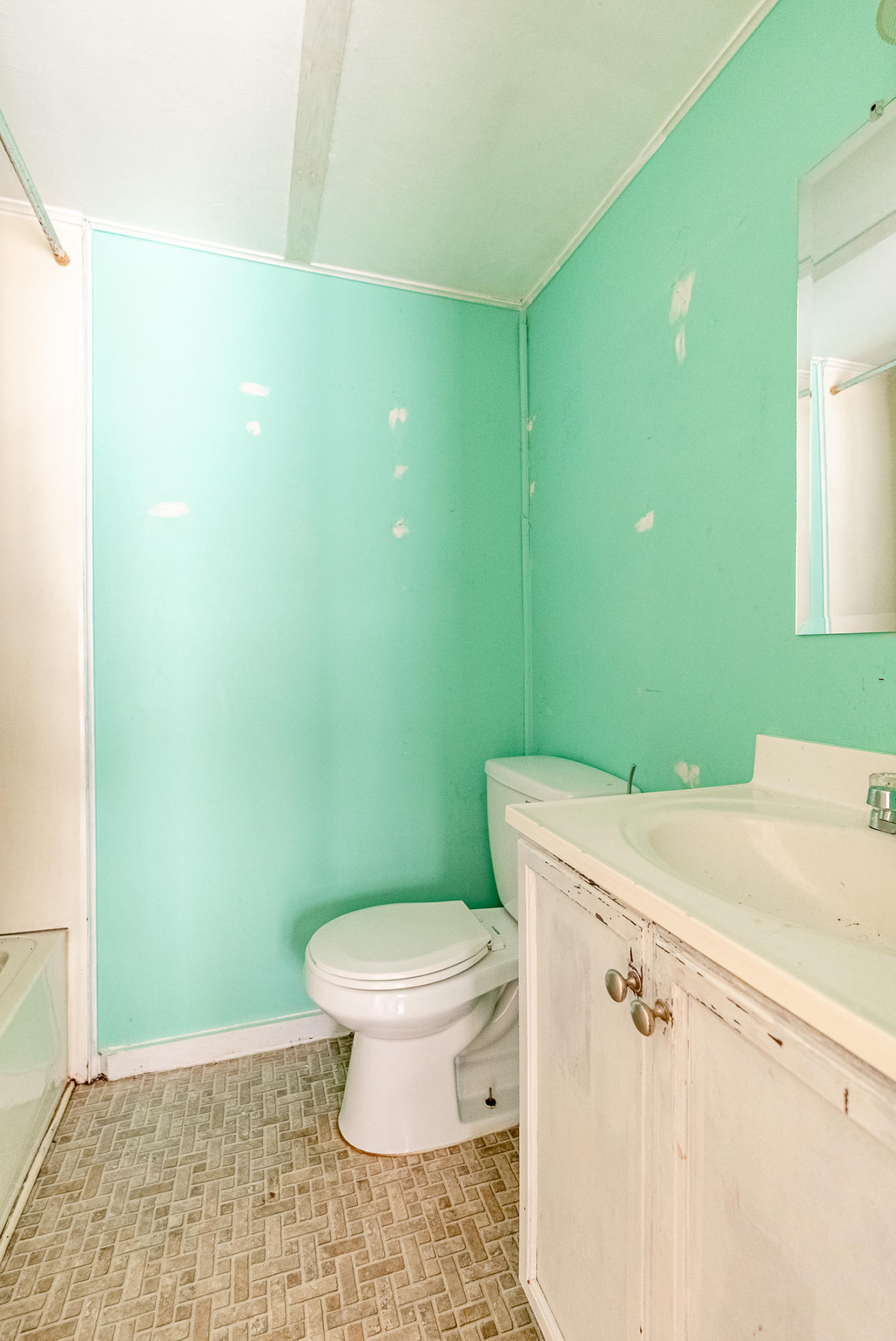 LAGUNA BEACH - Residential