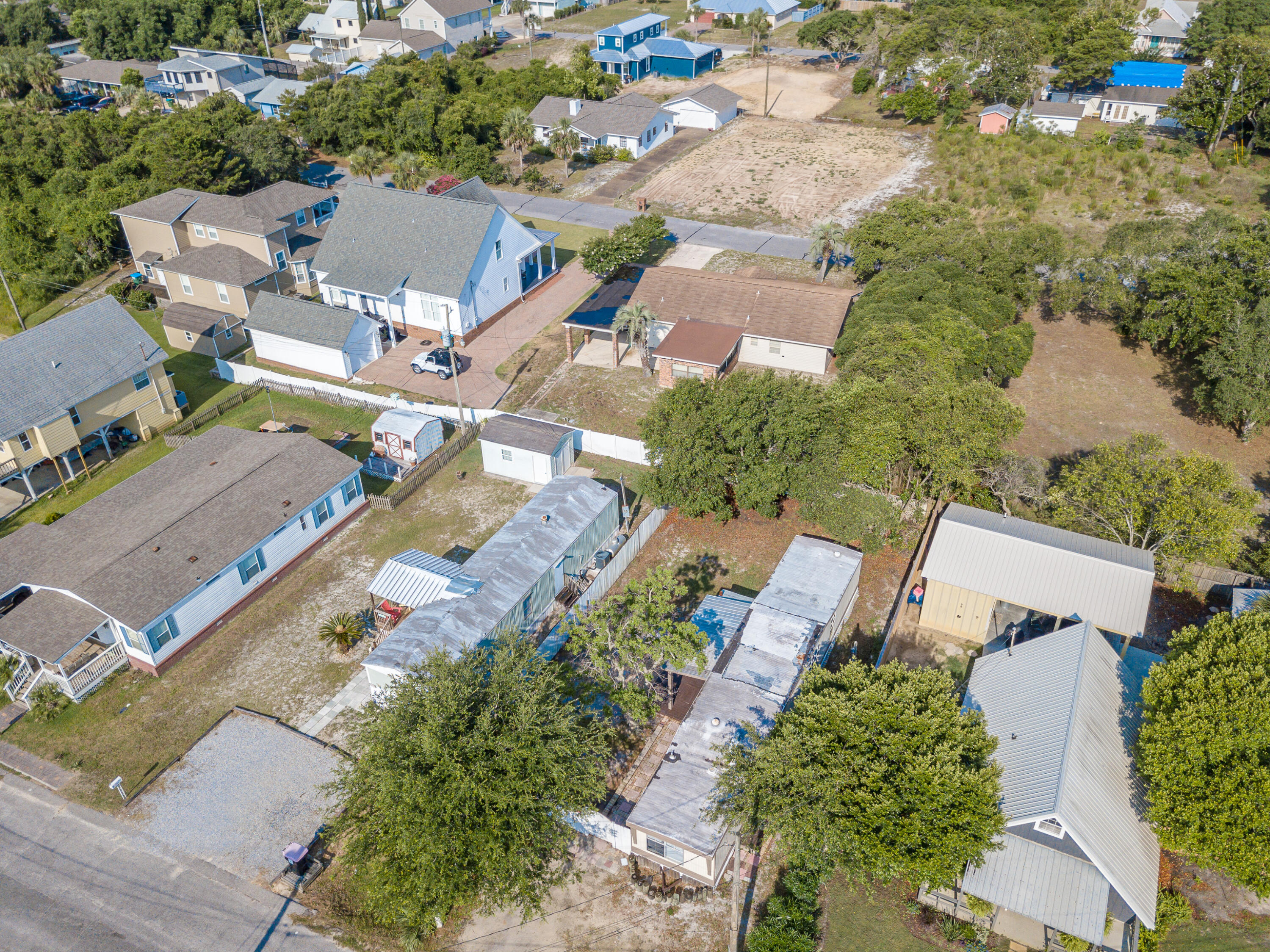 LAGUNA BEACH - Residential