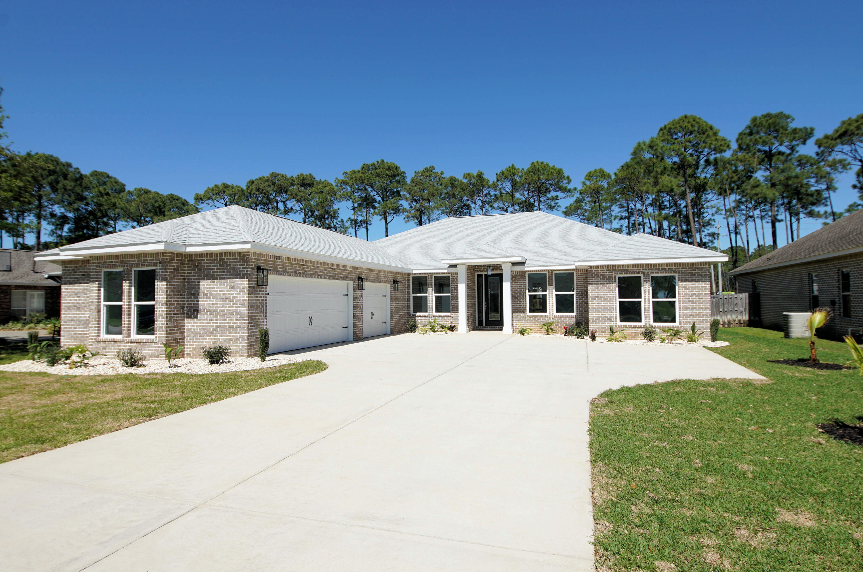 HERITAGE PARK - Residential