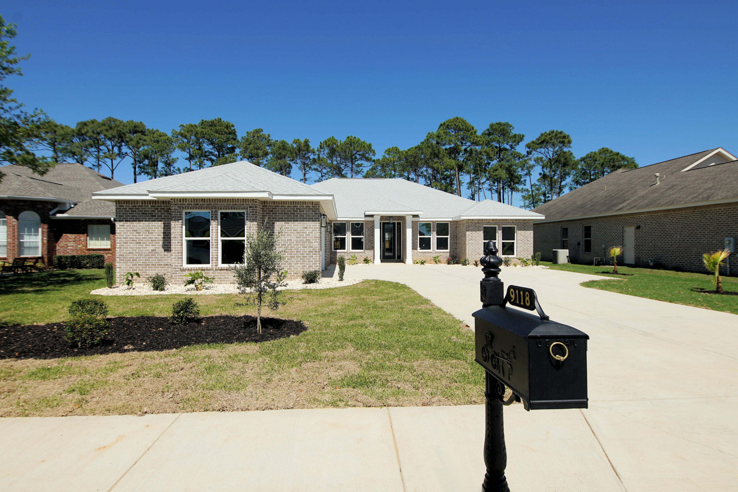 HERITAGE PARK - Residential