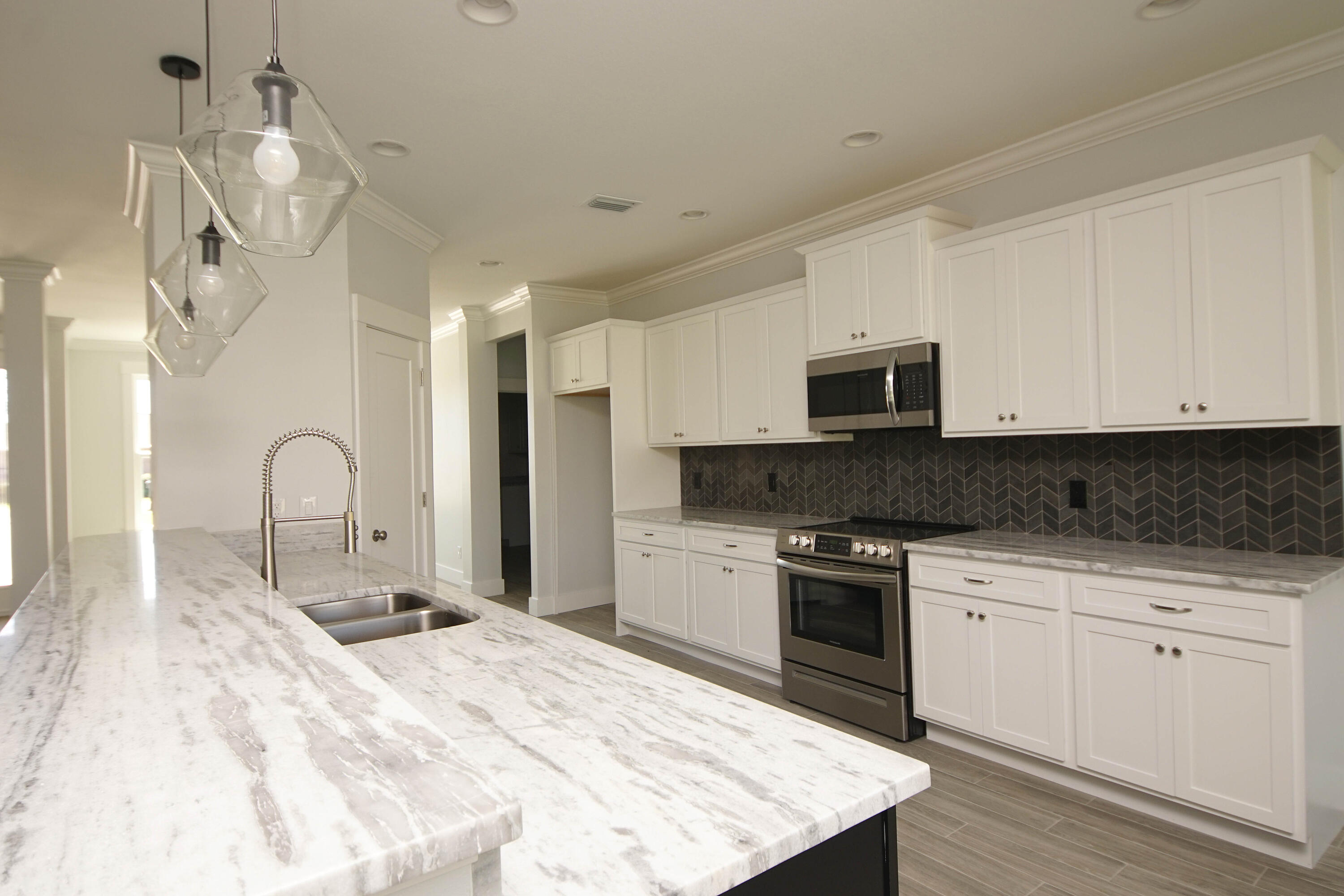 HERITAGE PARK - Residential