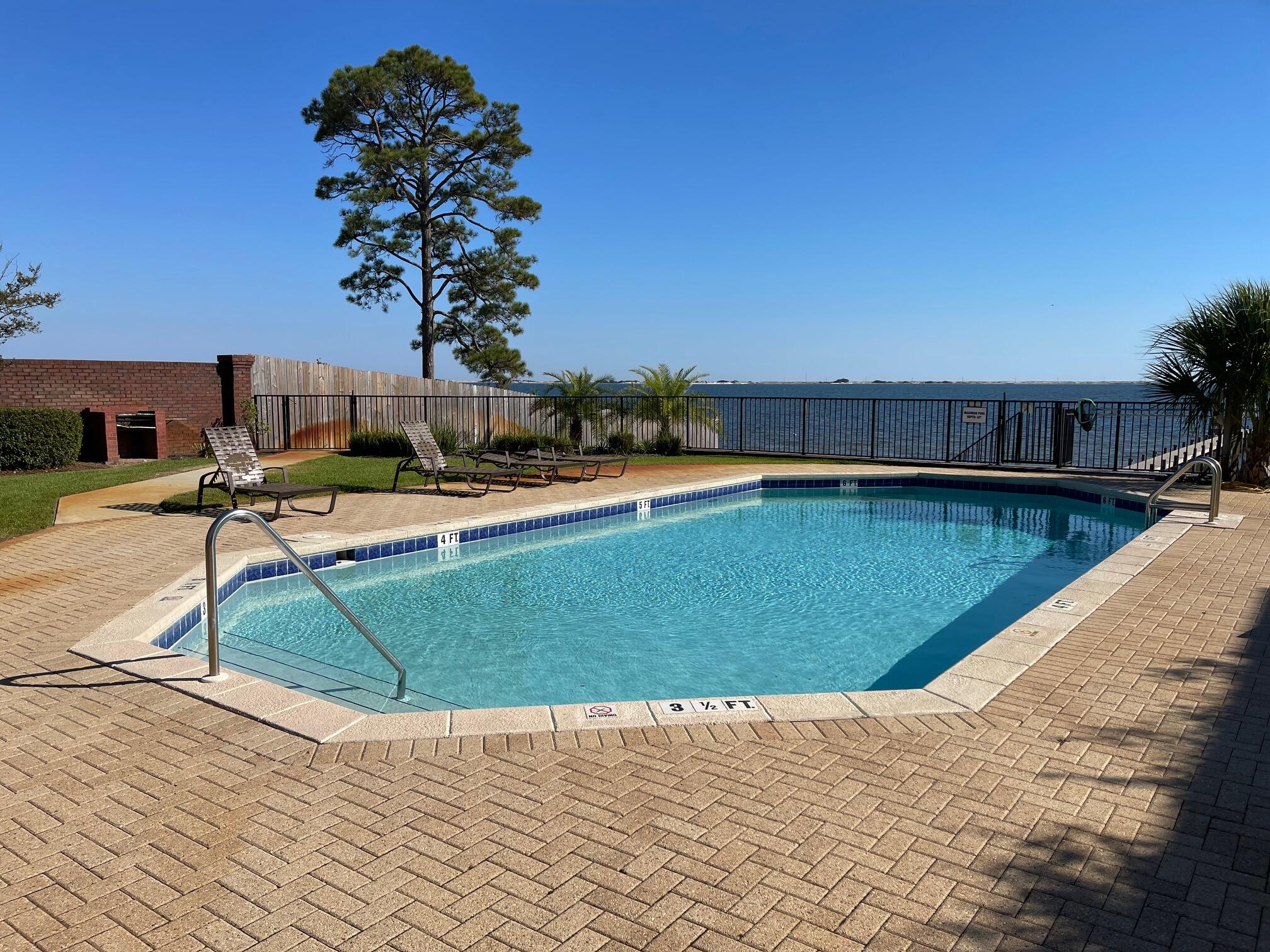 HERITAGE PARK - Residential