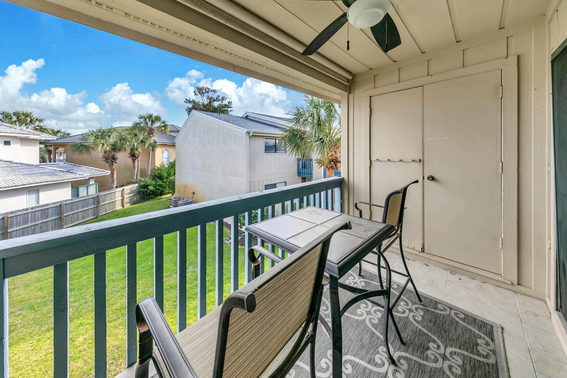 CHATEAU LA MER CONDO 2 - Residential