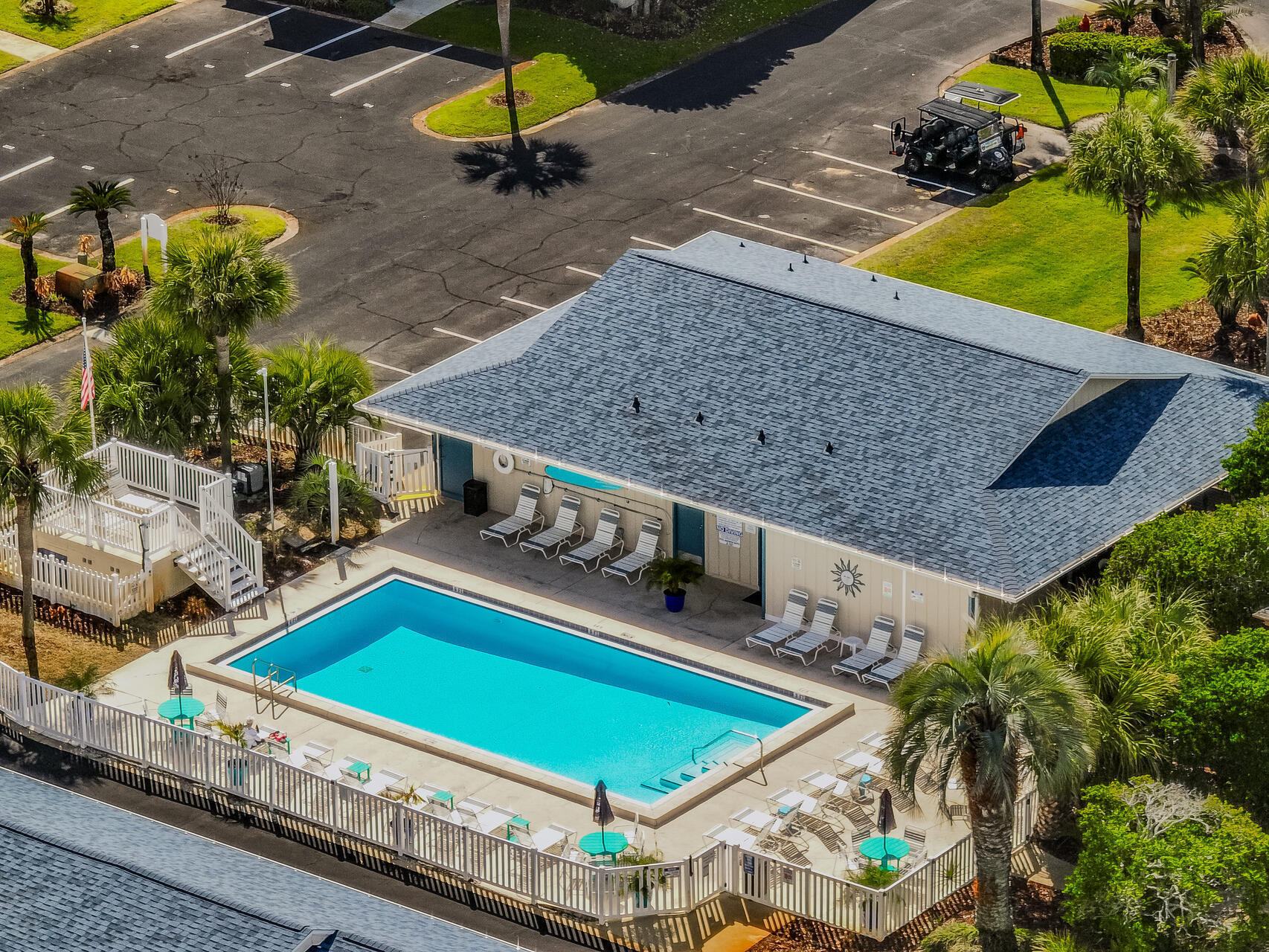 CHATEAU LA MER CONDO 2 - Residential