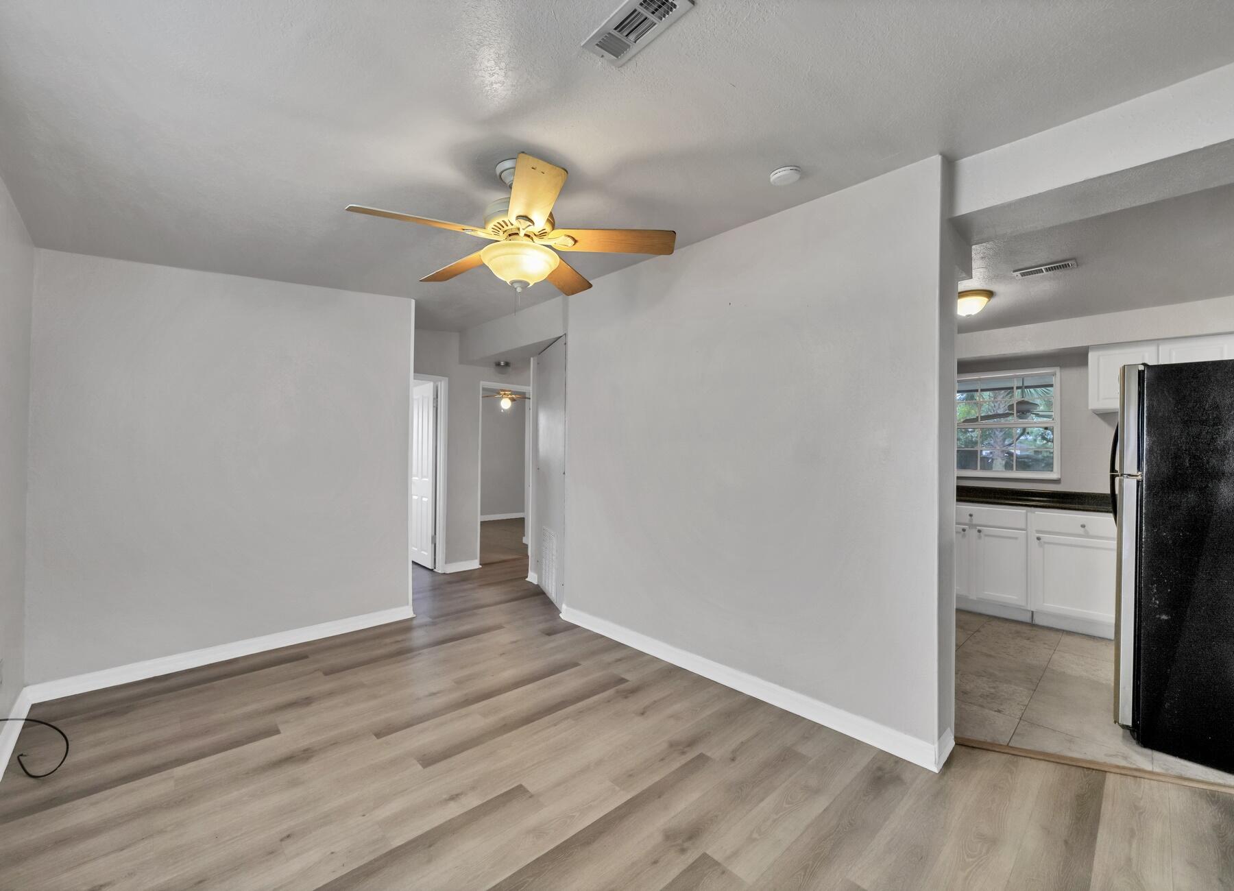NORTH HILL GARDENS - Residential