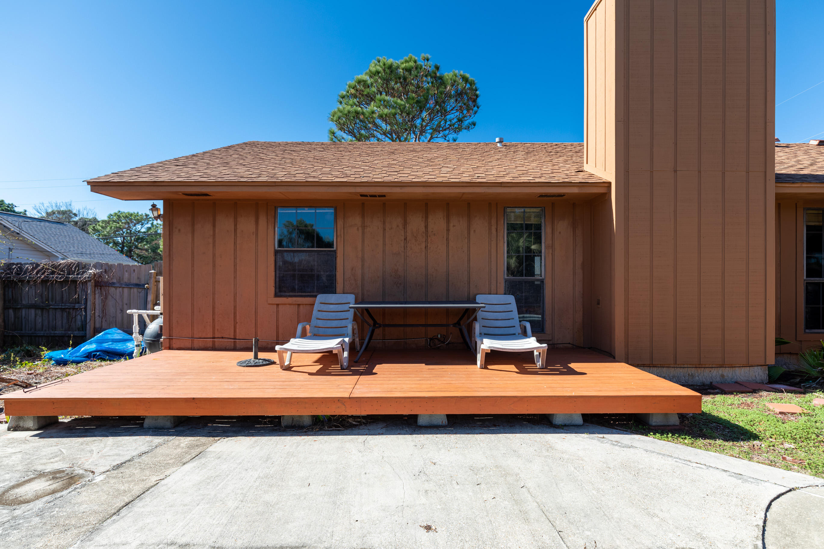 SANDALWOOD - Residential