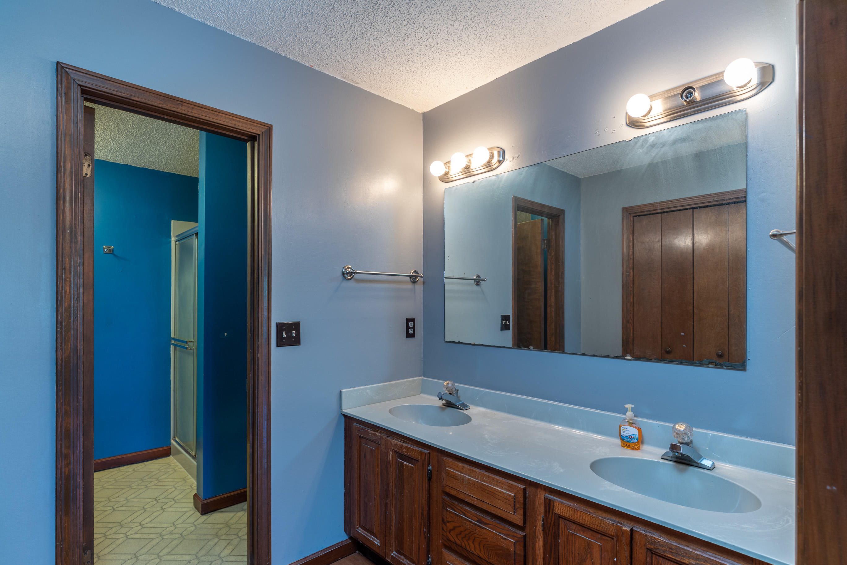 SANDALWOOD - Residential