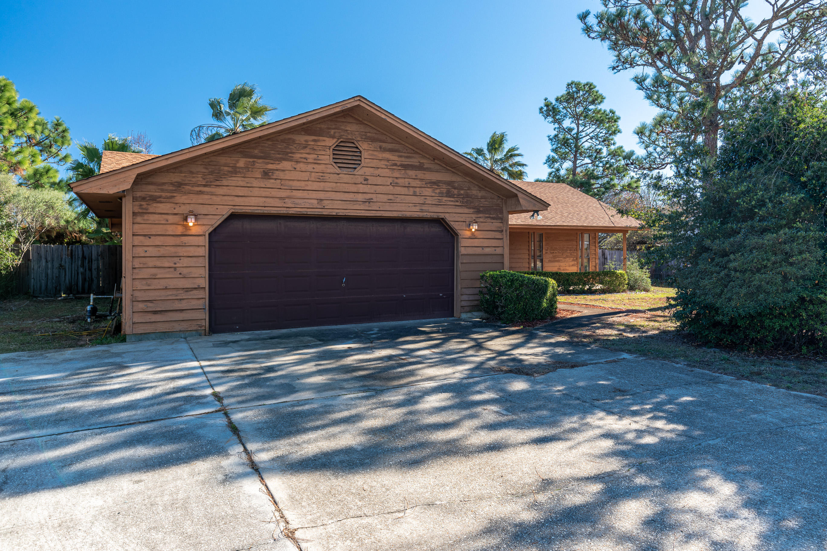 SANDALWOOD - Residential