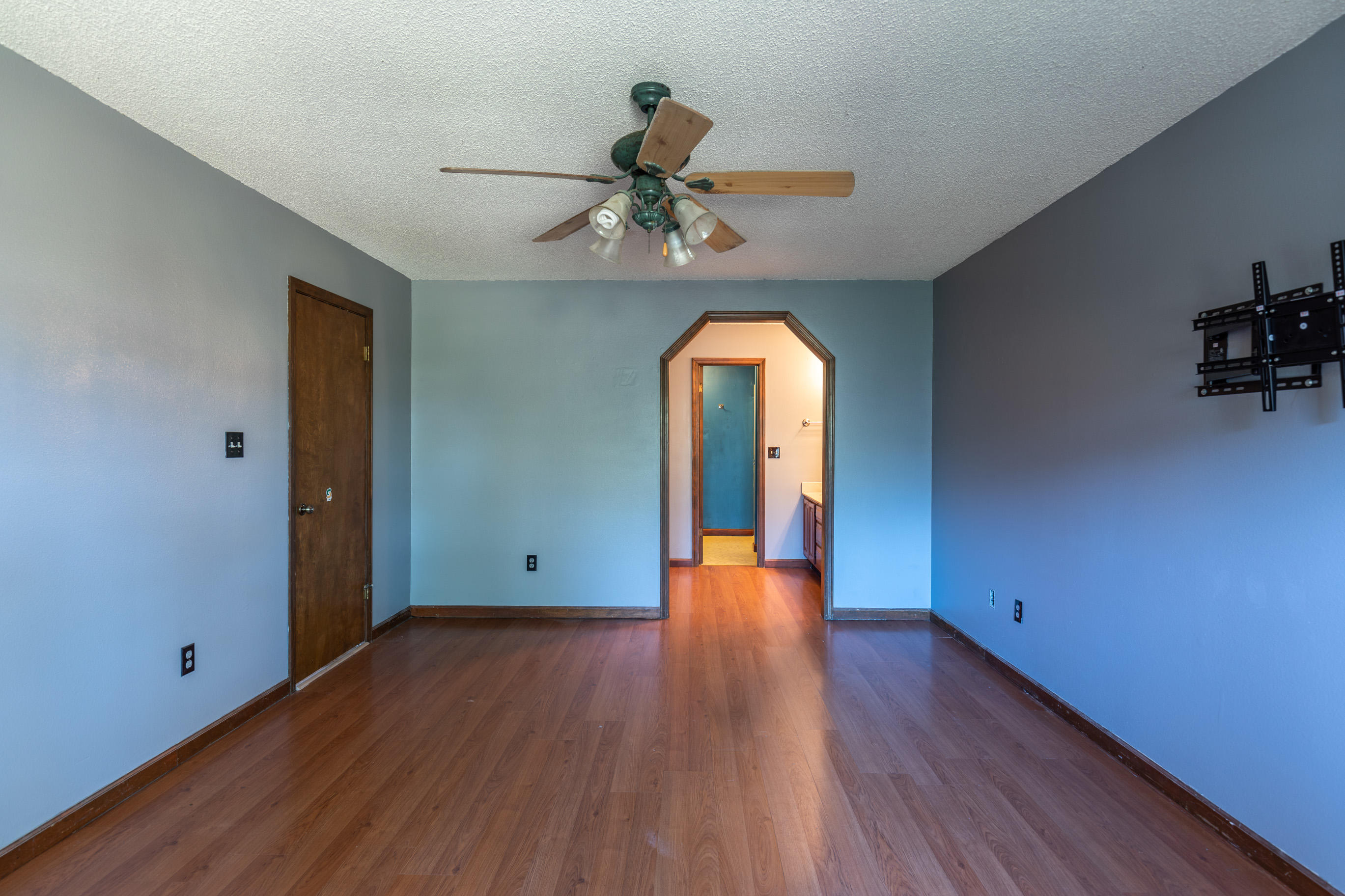 SANDALWOOD - Residential
