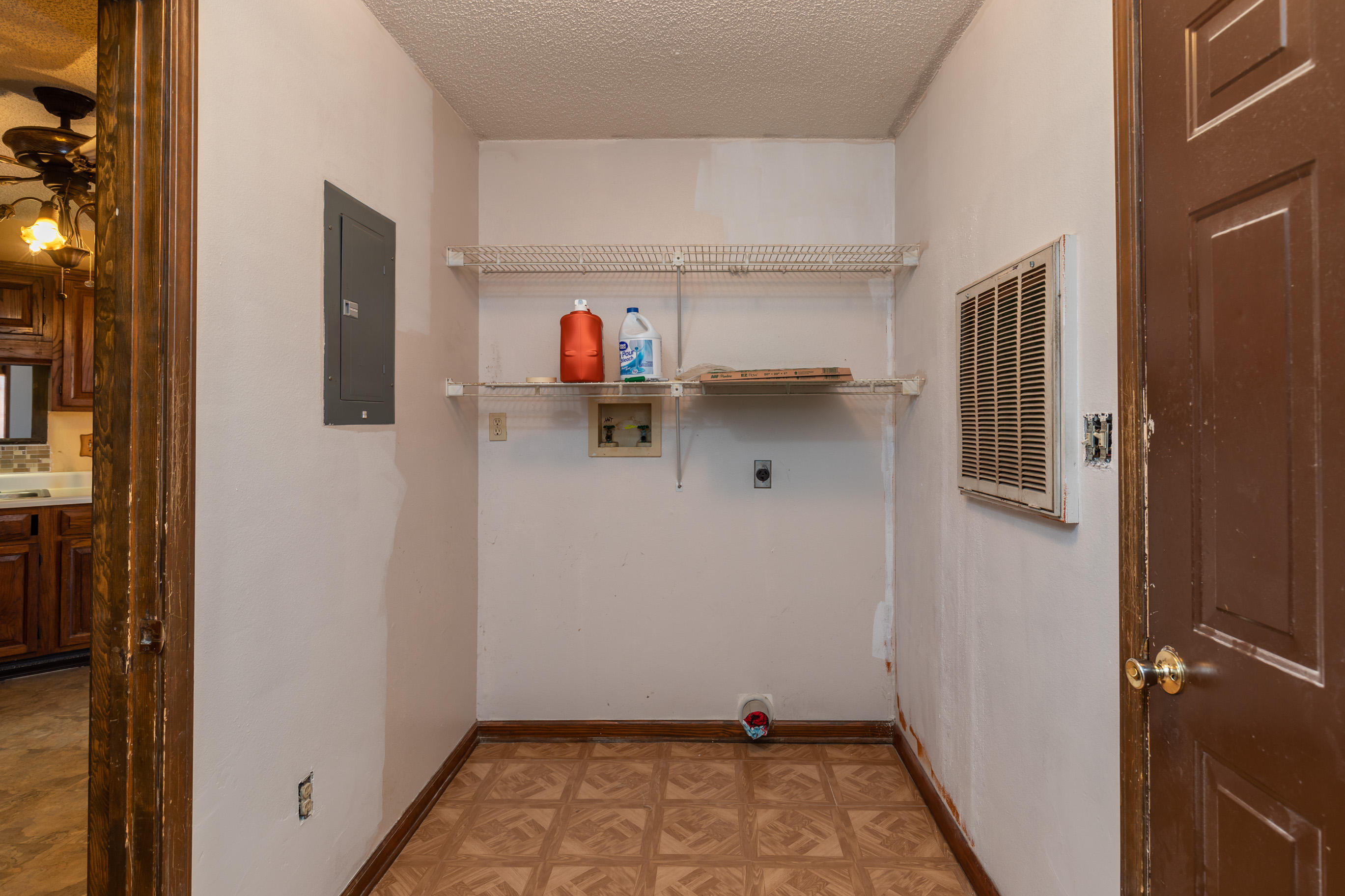 SANDALWOOD - Residential