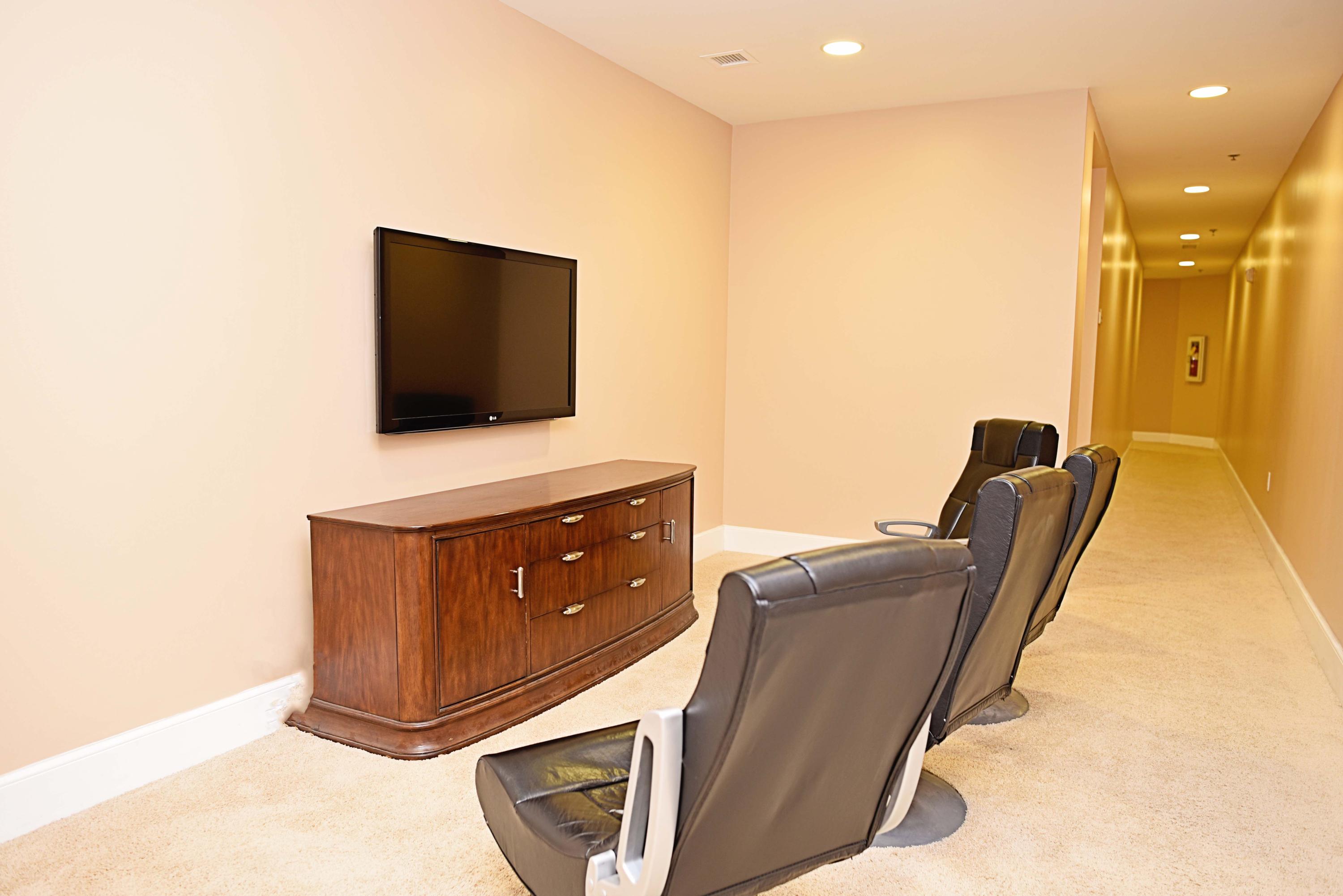 SANCTUARY BY THE SEA CONDO - Residential