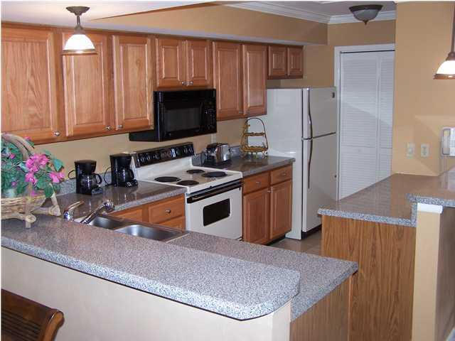 HARBOUR POINT CONDO - Residential Lease