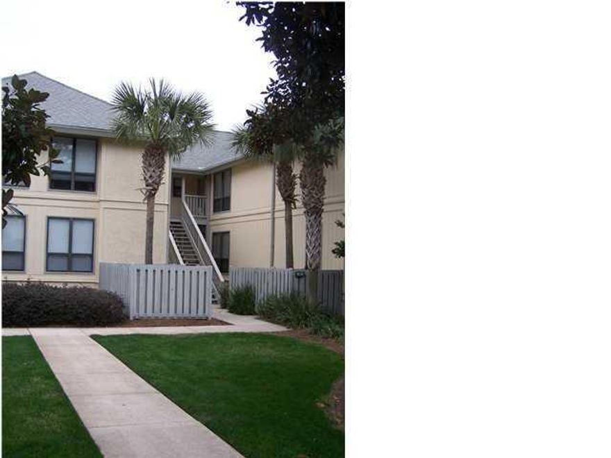 This cute 1 bedroom condo has a great Bay and Marina view. It is fully furnished and located in the Sandestin Resort where you will have access to the beach, biking paths and many more amenities.
