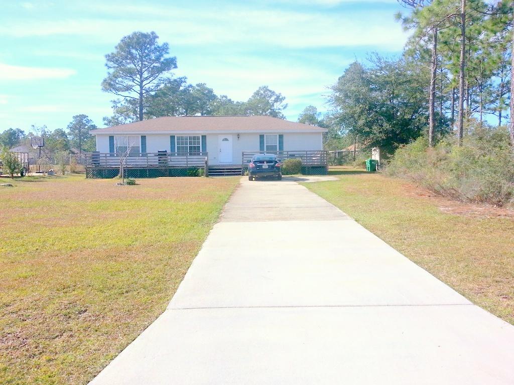 Holley Navarre (District 12) - Farm