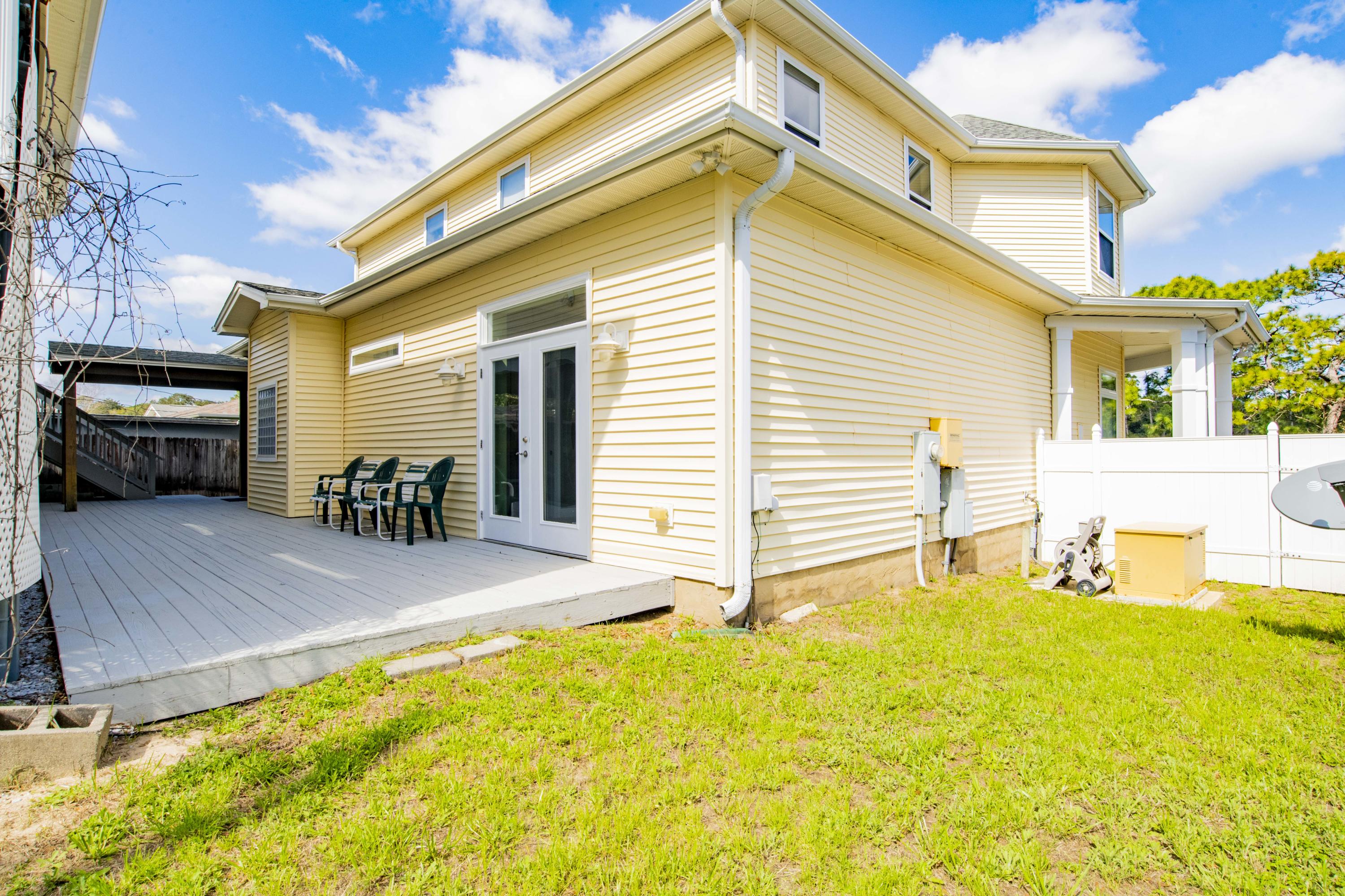 NAVY POINT - Residential