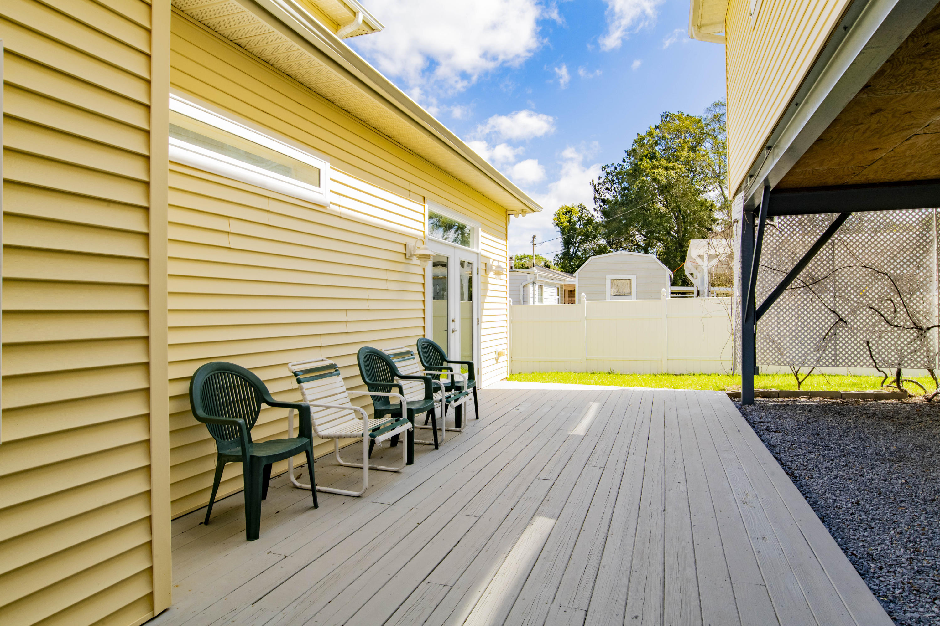 NAVY POINT - Residential