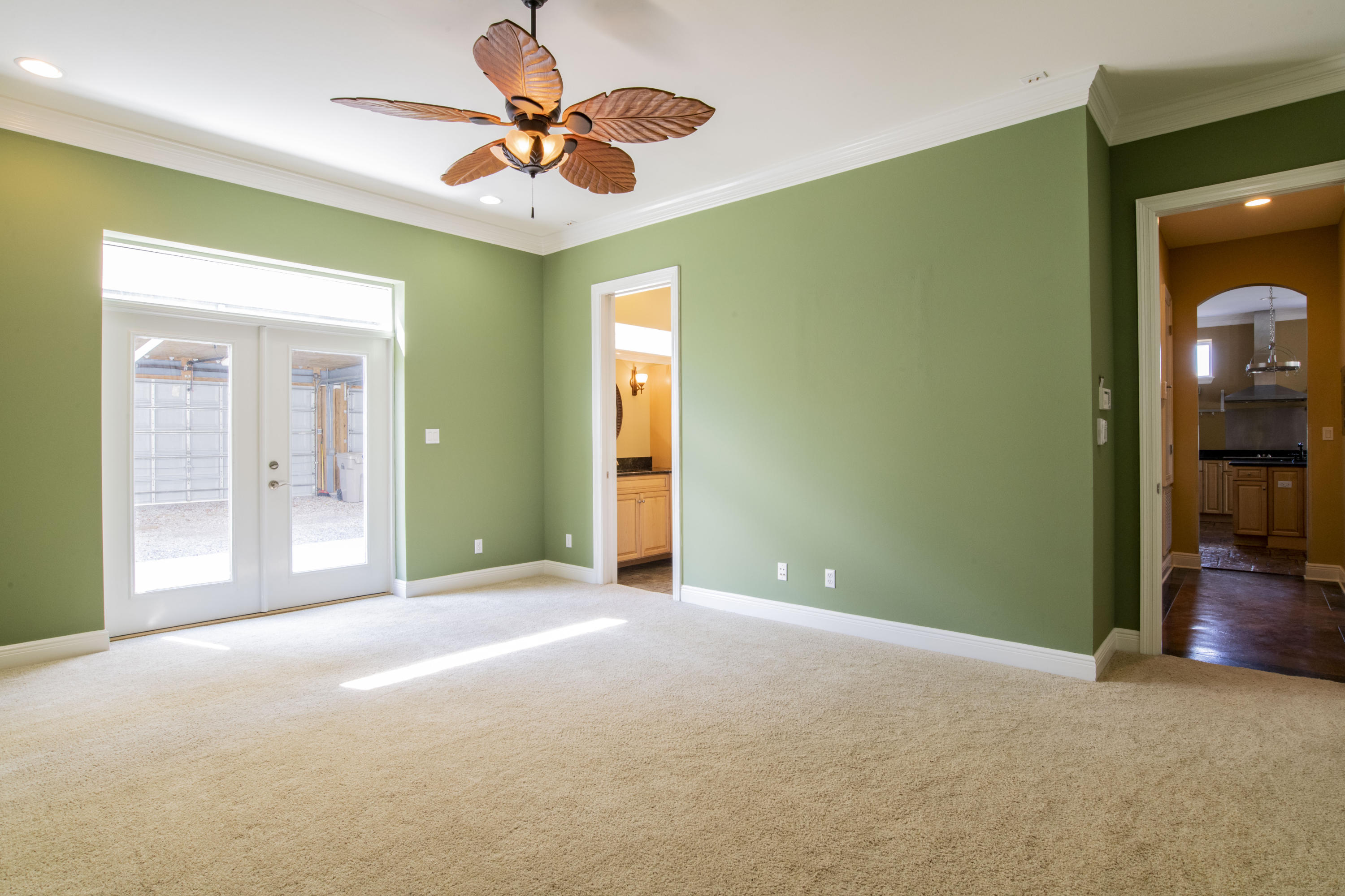 NAVY POINT - Residential