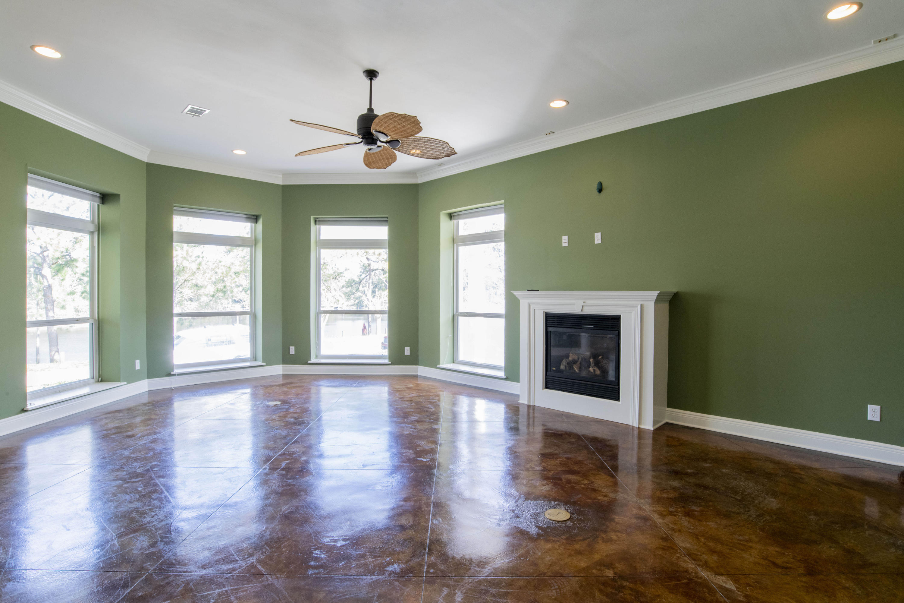 NAVY POINT - Residential