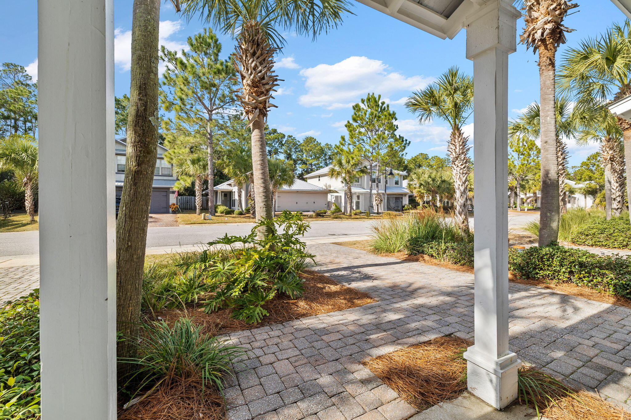 EAGLE BAY - Residential