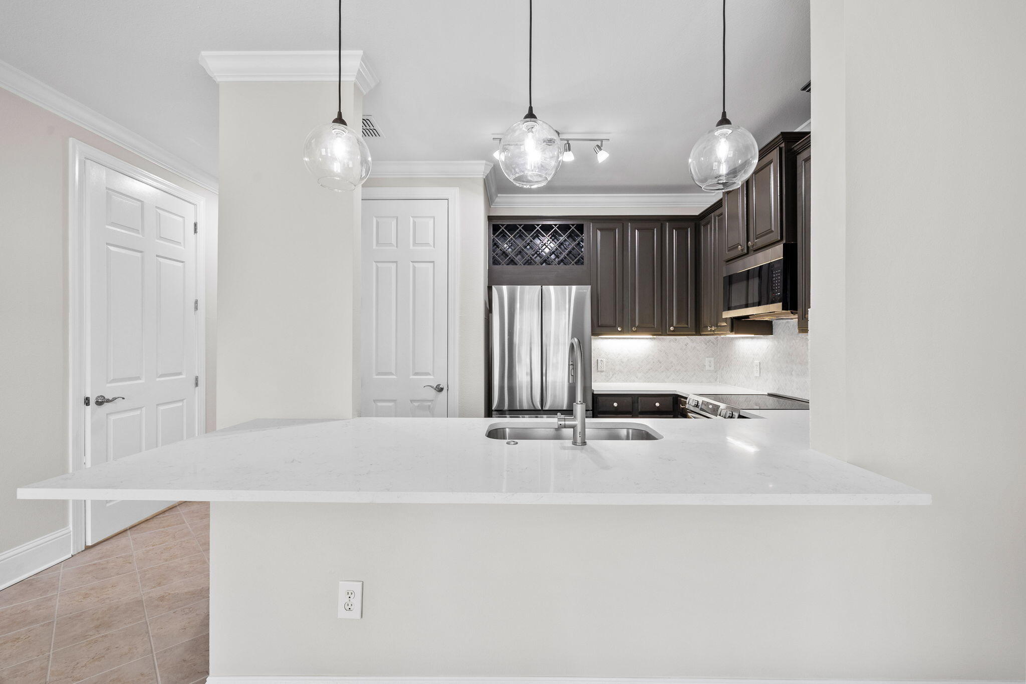 EAGLE BAY - Residential