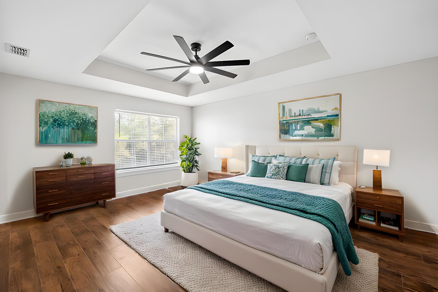 EAGLE BAY - Residential