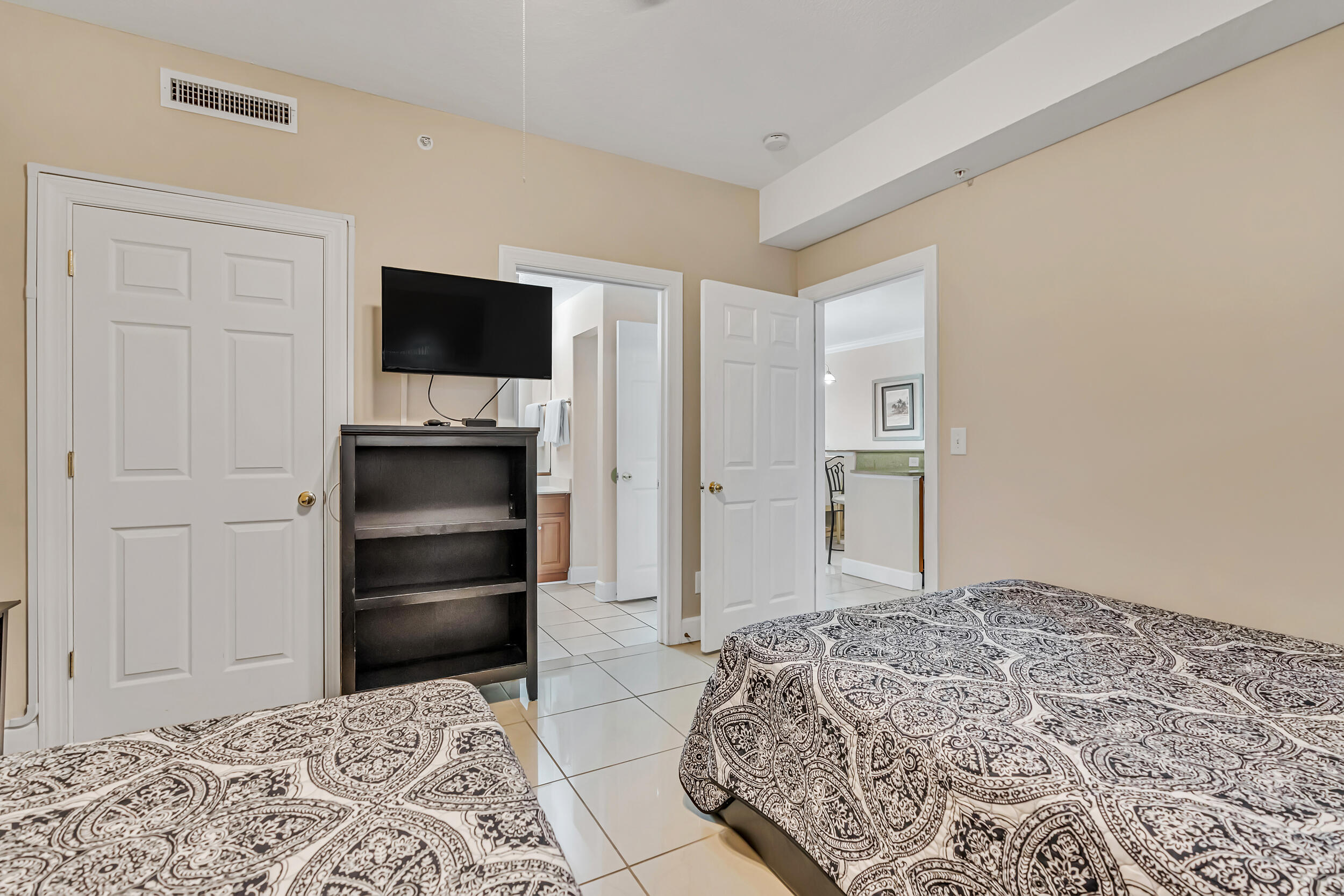OCEAN REEF - Residential