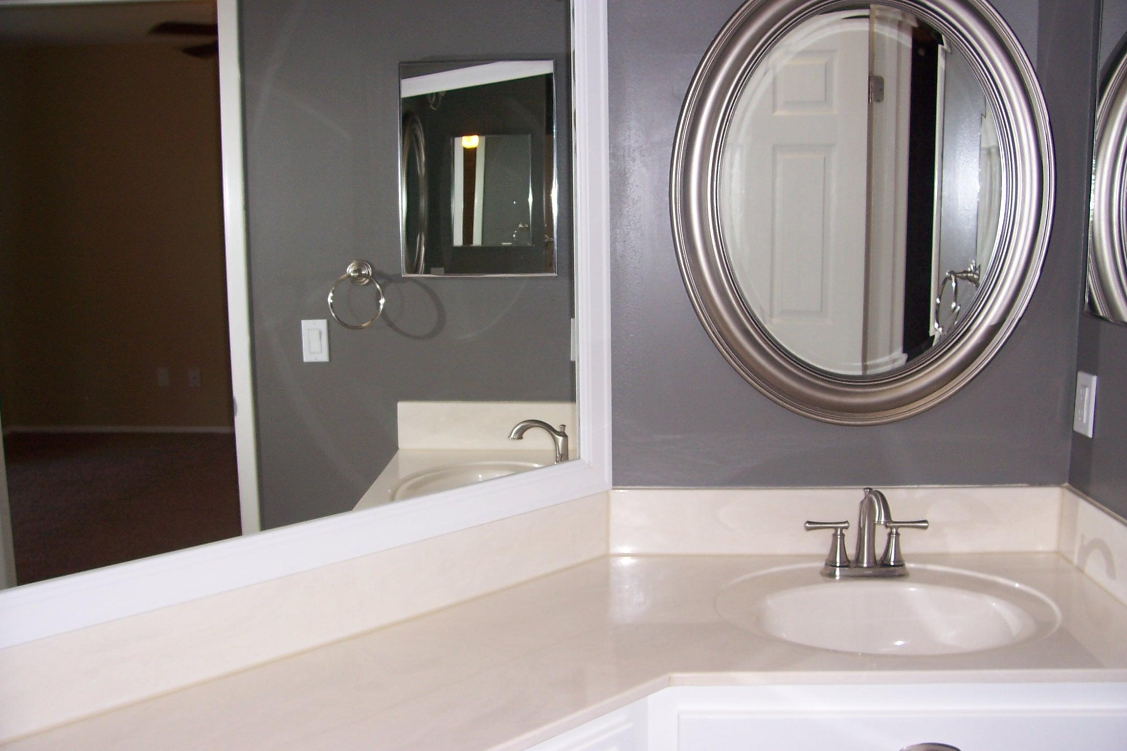 PARKWOOD LANE BLUEWATER BAY - Residential