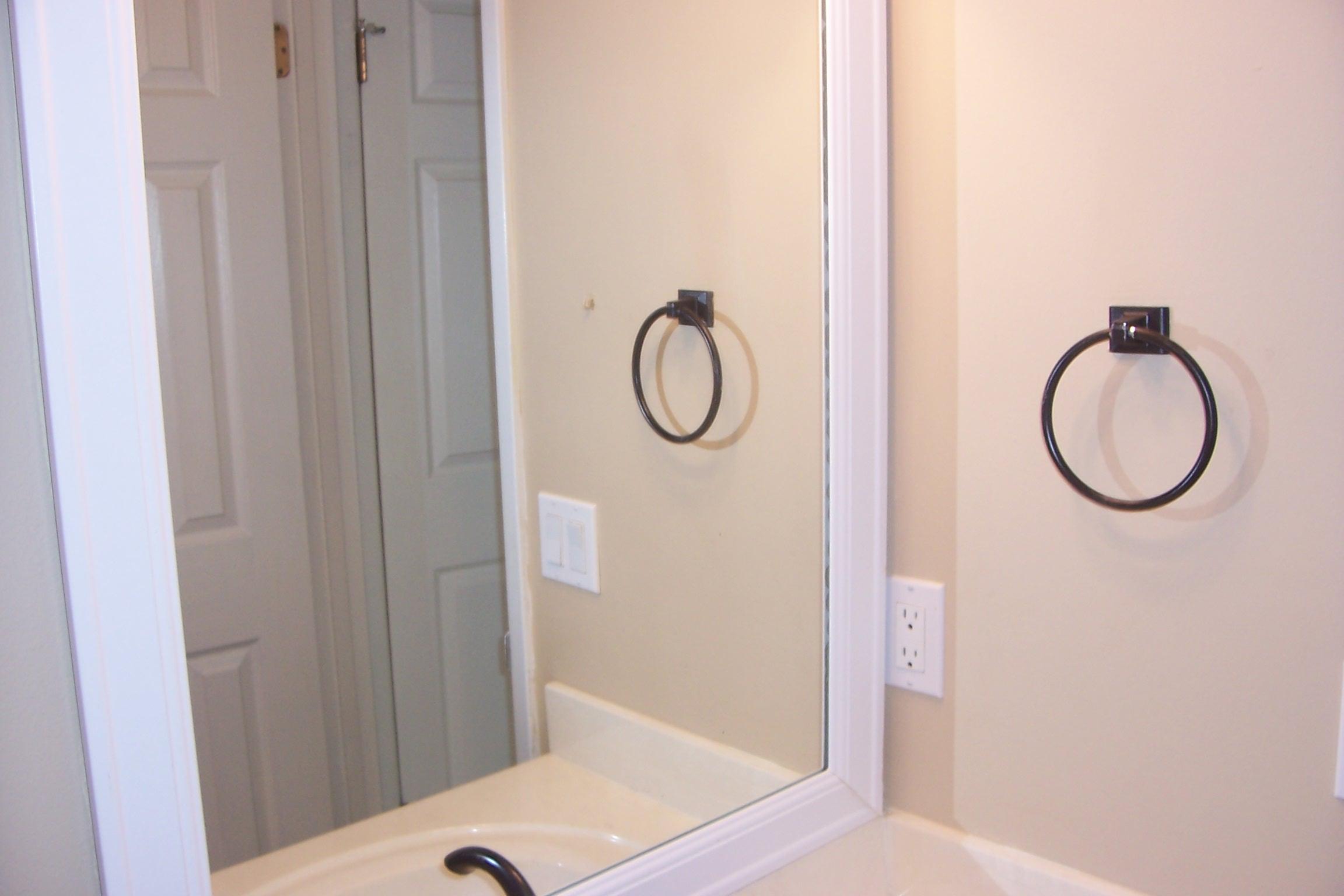 PARKWOOD LANE BLUEWATER BAY - Residential