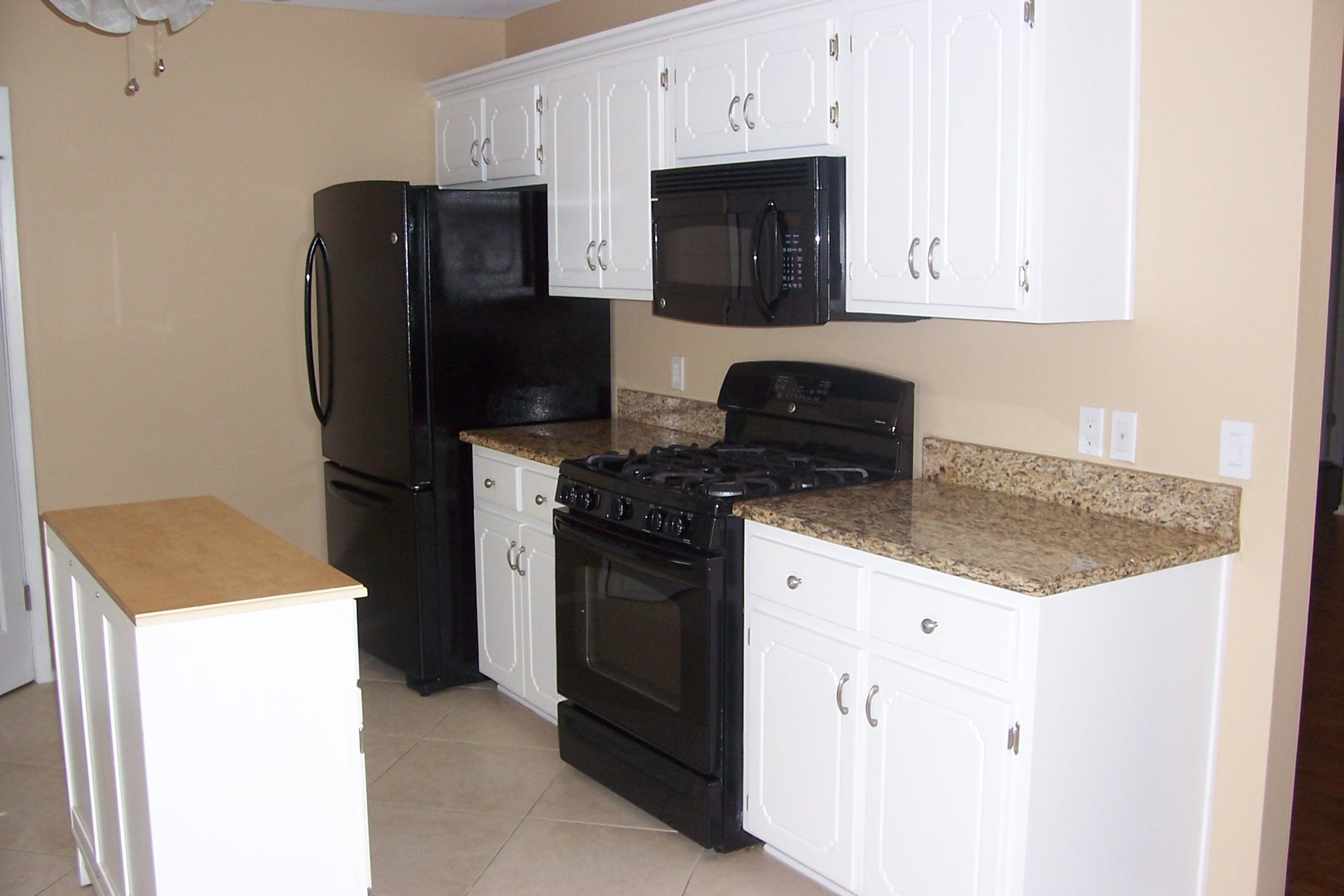 PARKWOOD LANE BLUEWATER BAY - Residential