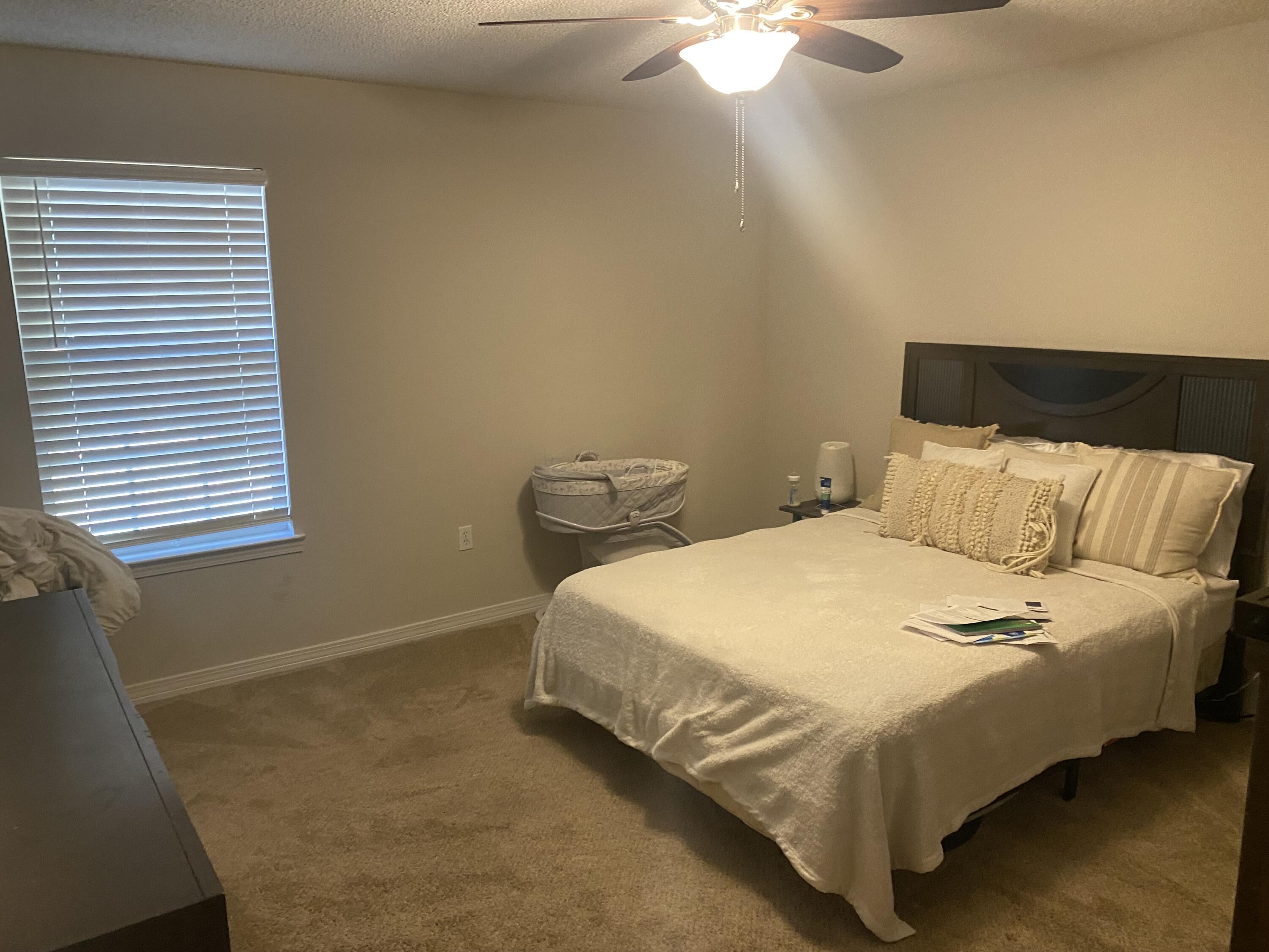 OAKDALE MINI FARMS RESUB LOT 11 & 12 - Residential