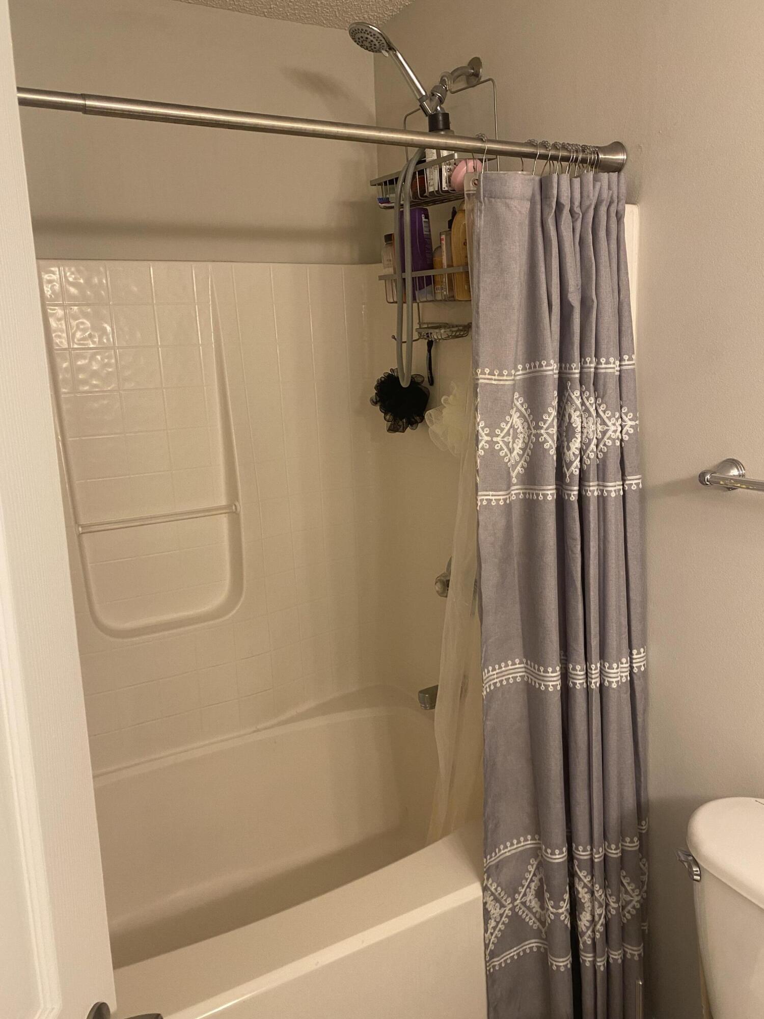 OAKDALE MINI FARMS RESUB LOT 11 & 12 - Residential