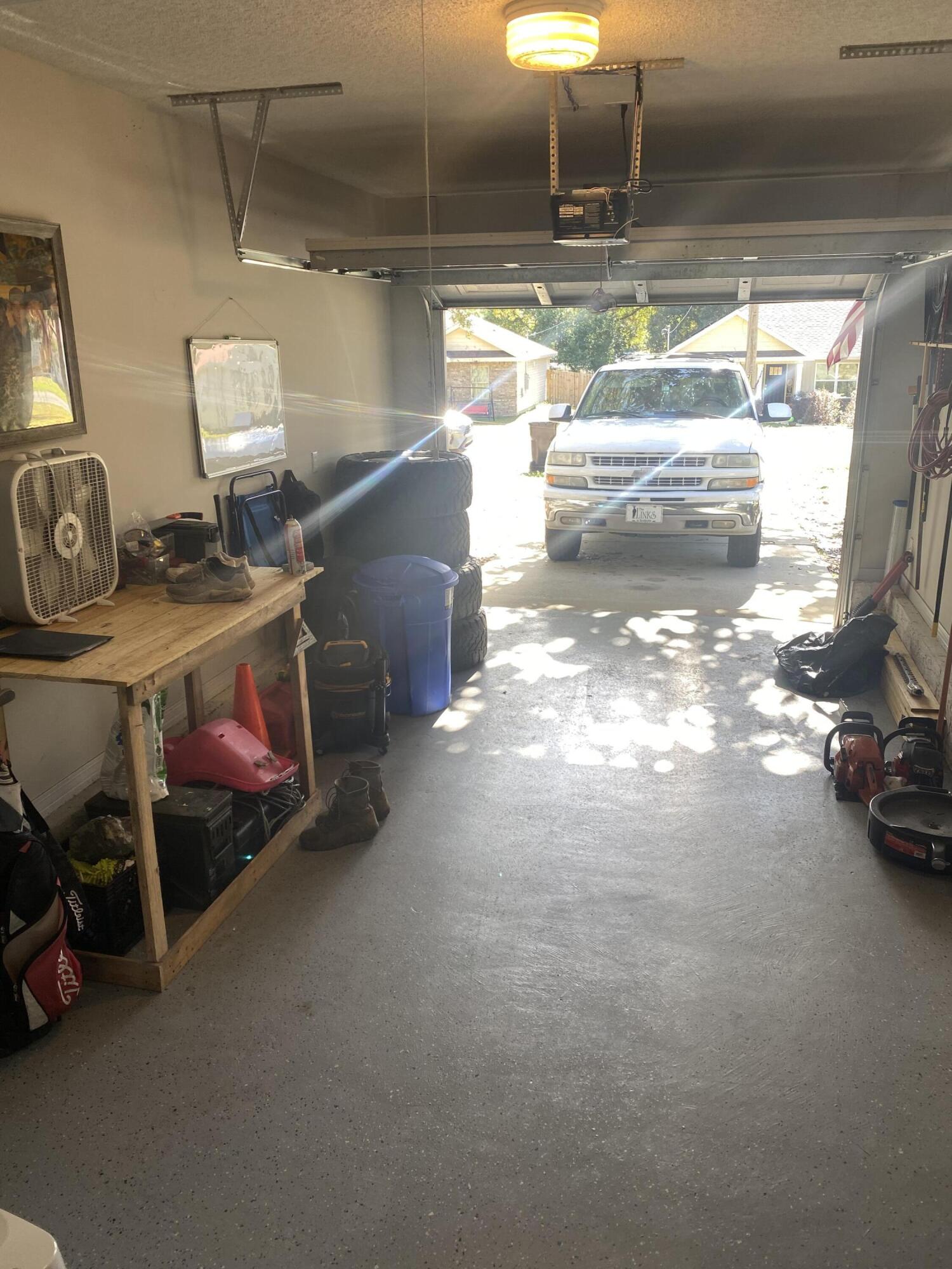 OAKDALE MINI FARMS RESUB LOT 11 & 12 - Residential