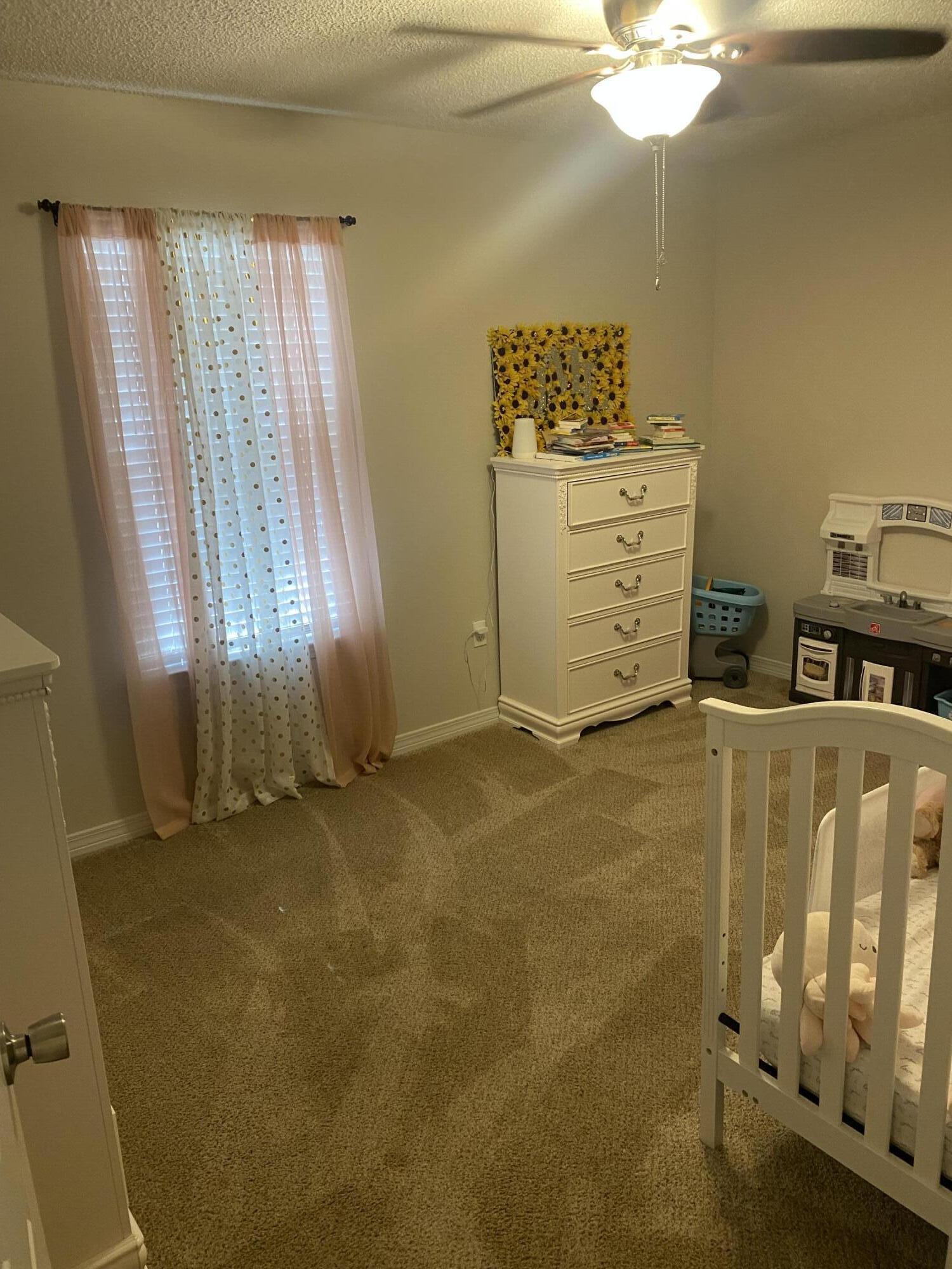 OAKDALE MINI FARMS RESUB LOT 11 & 12 - Residential