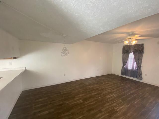 CHATELAINE ESTATES S/D - Residential Lease