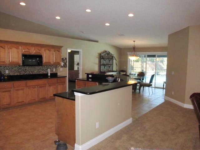 HOLLEY BY THE SEA - Residential