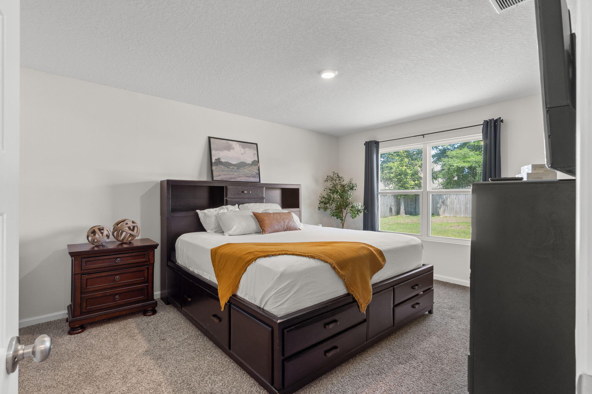 HOMEWOOD EST - Residential