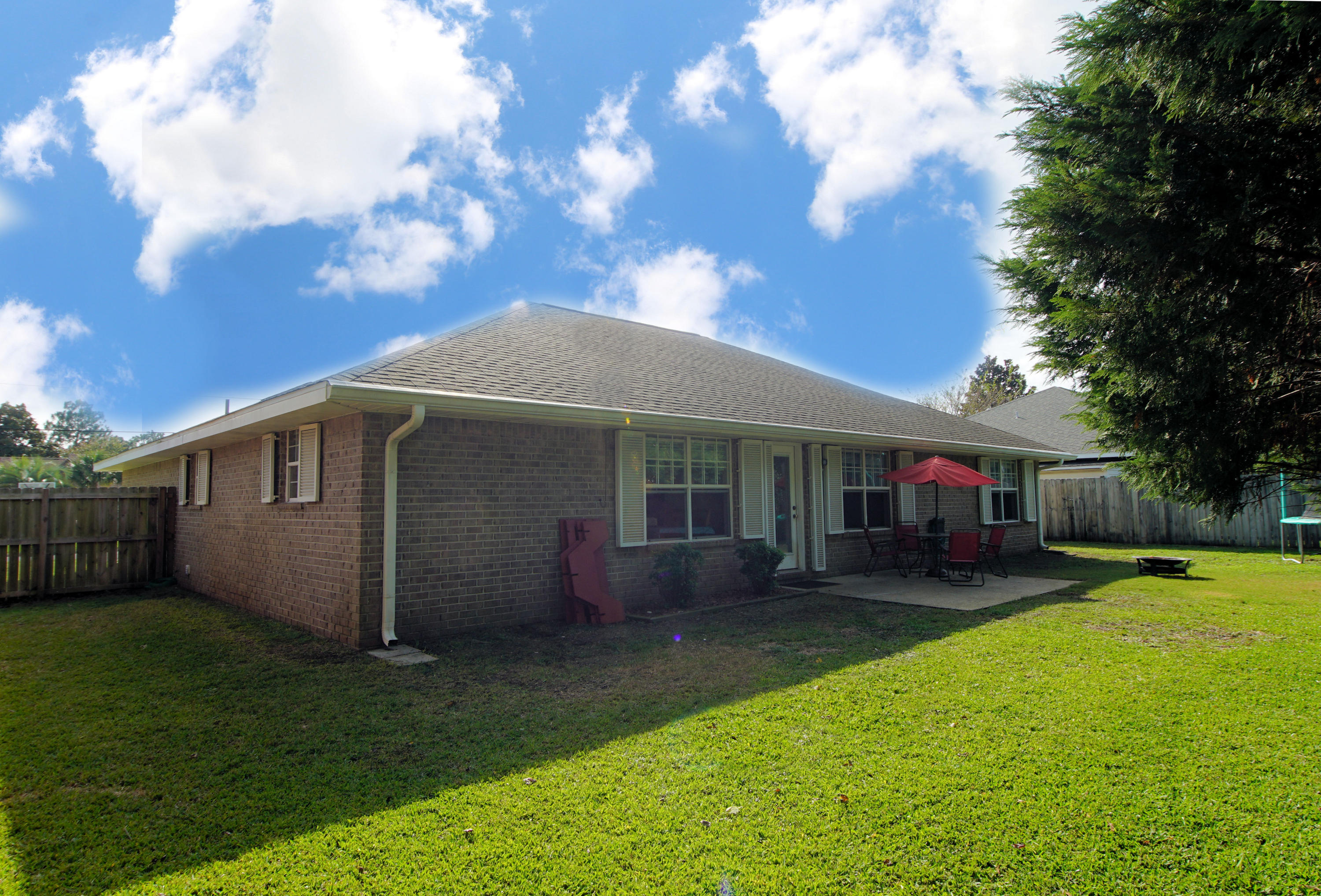 MARTHAS COVE 1ST ADDN - Residential