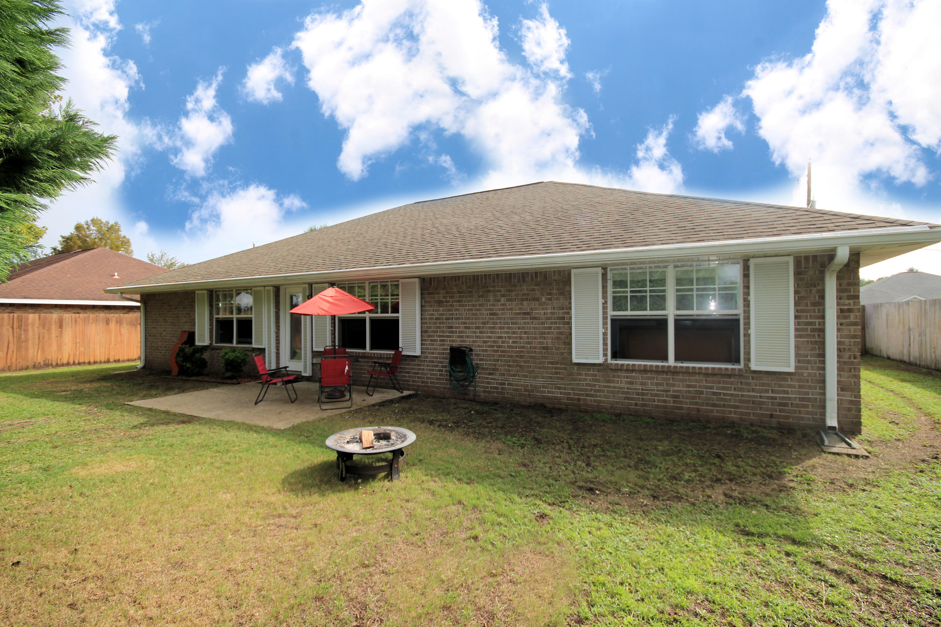 MARTHAS COVE 1ST ADDN - Residential