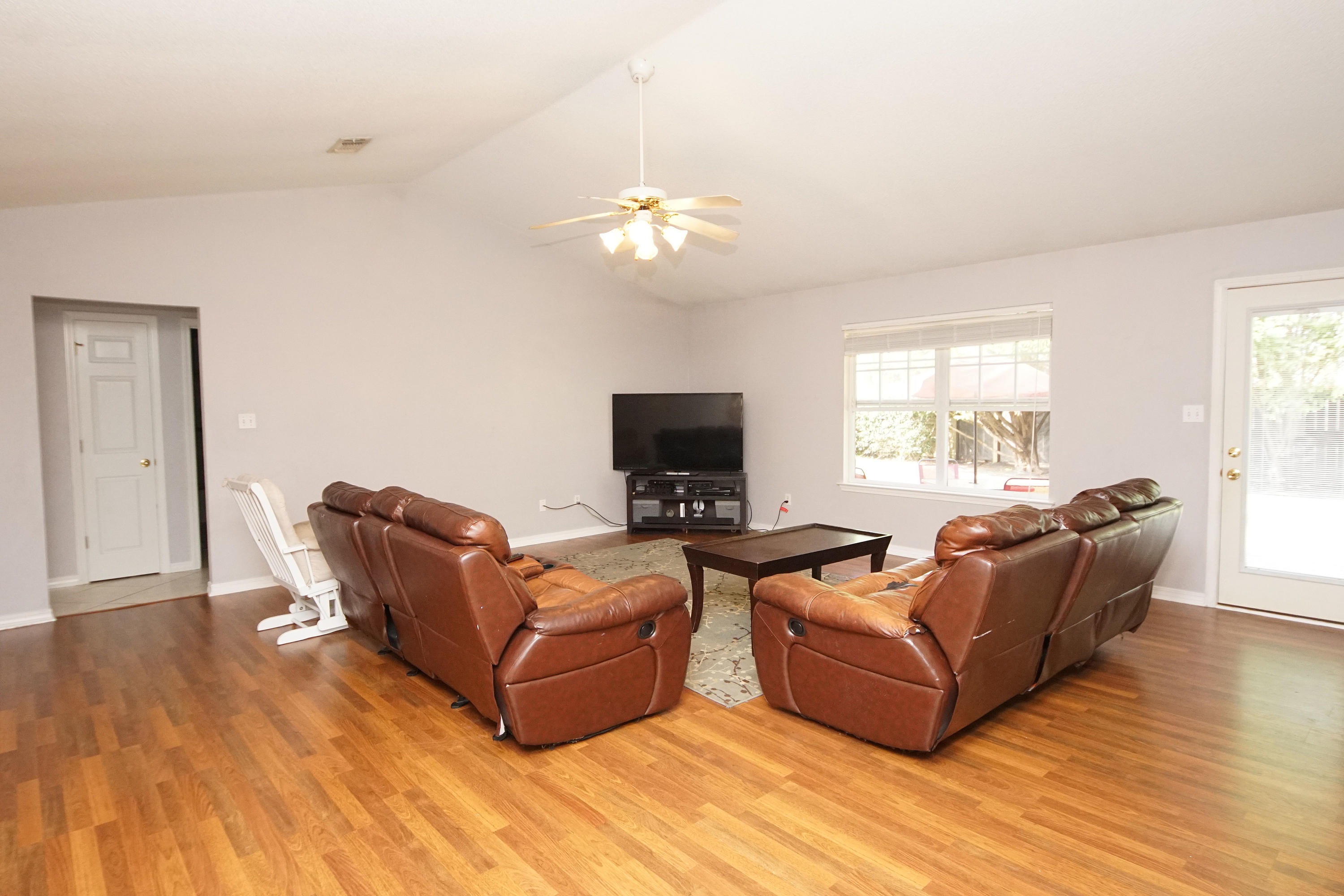 MARTHAS COVE 1ST ADDN - Residential