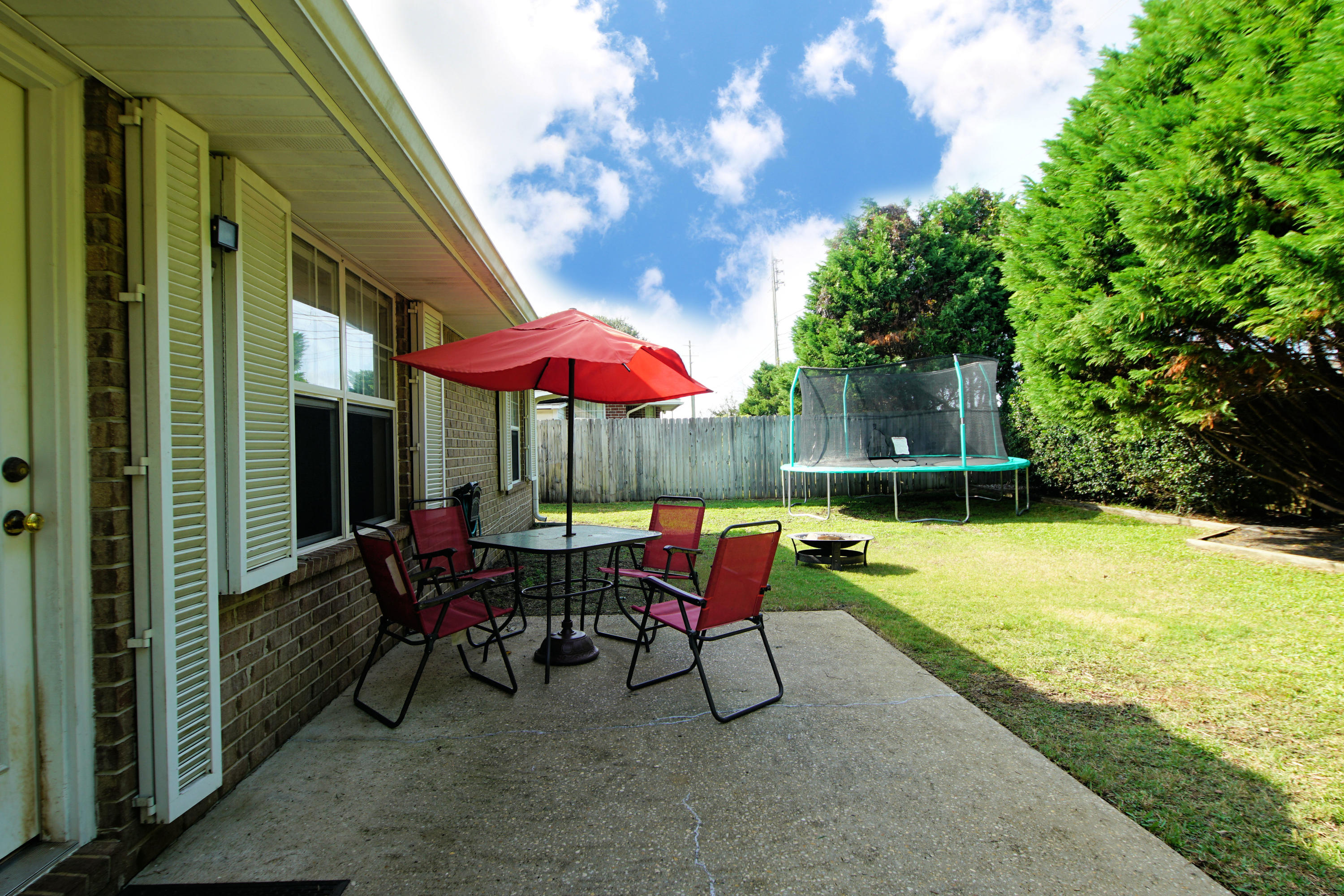 MARTHAS COVE 1ST ADDN - Residential