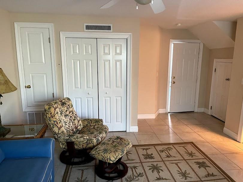 DUNE BREEZE VILLAS - Residential