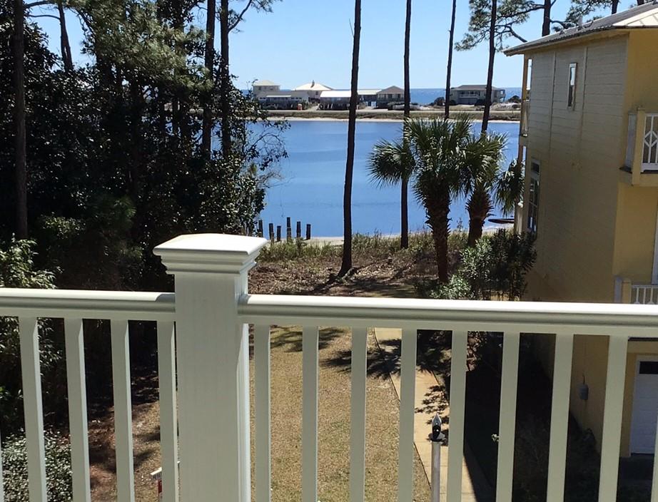 DUNE BREEZE VILLAS - Residential