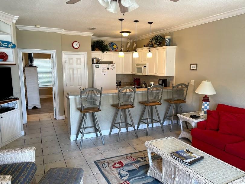 DUNE BREEZE VILLAS - Residential