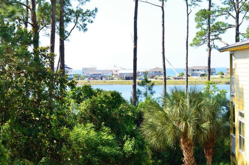 DUNE BREEZE VILLAS - Residential