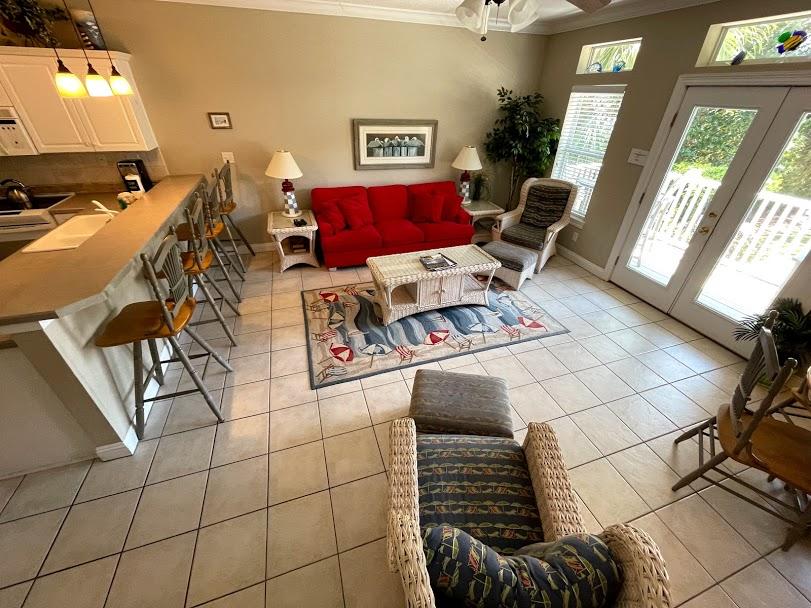 DUNE BREEZE VILLAS - Residential