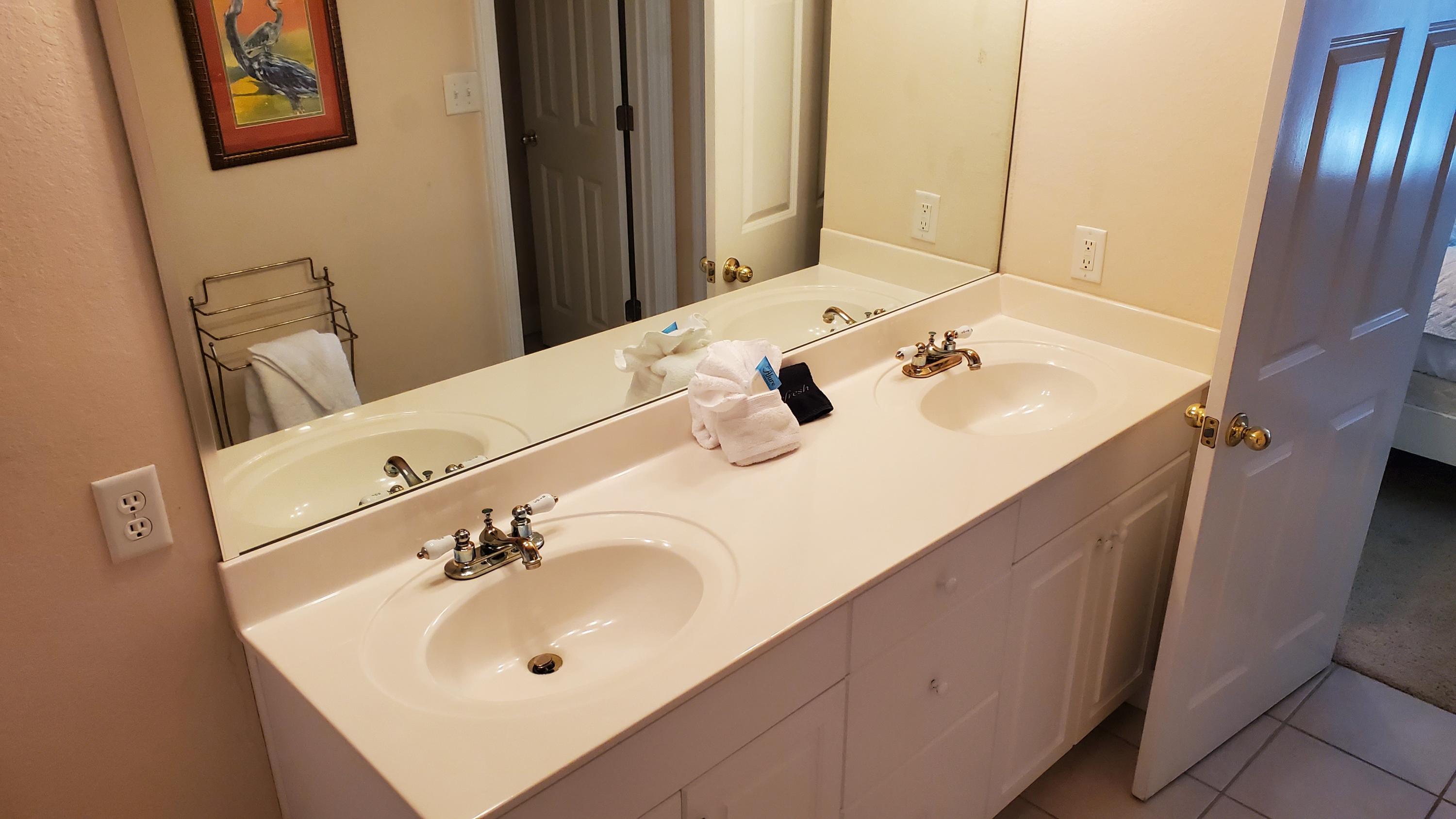 DUNE BREEZE VILLAS - Residential